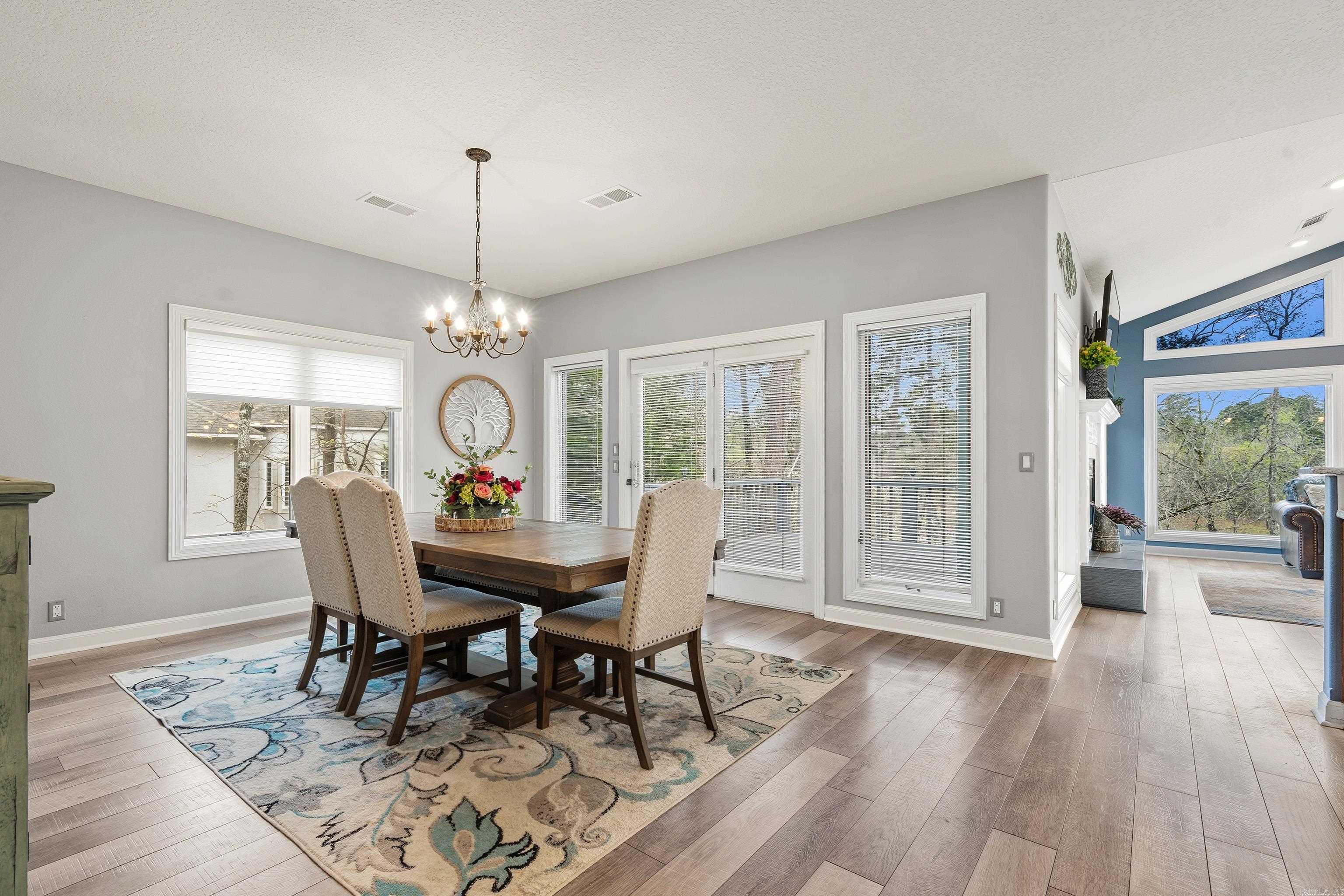 Isabella - Residential