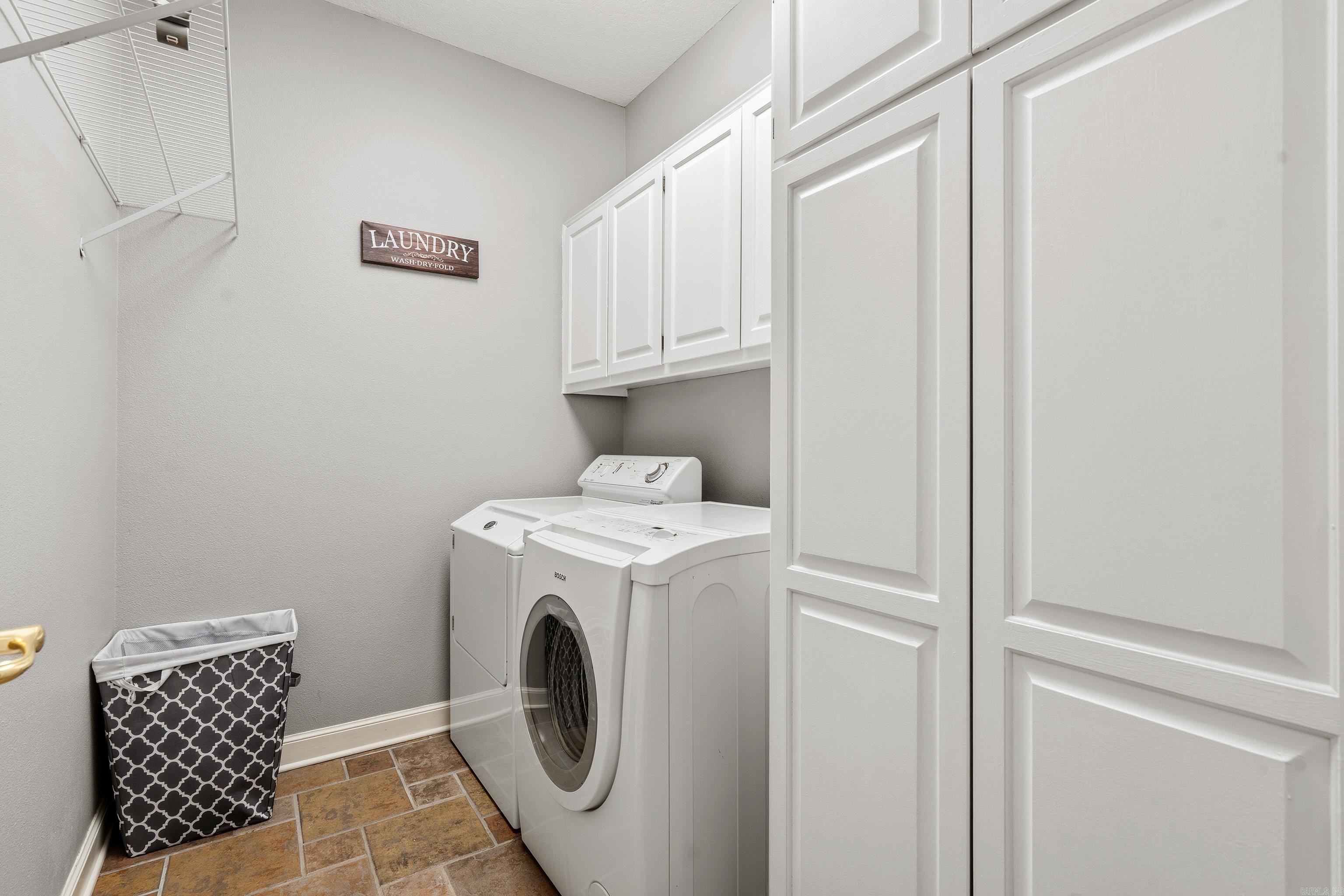 Isabella - Residential