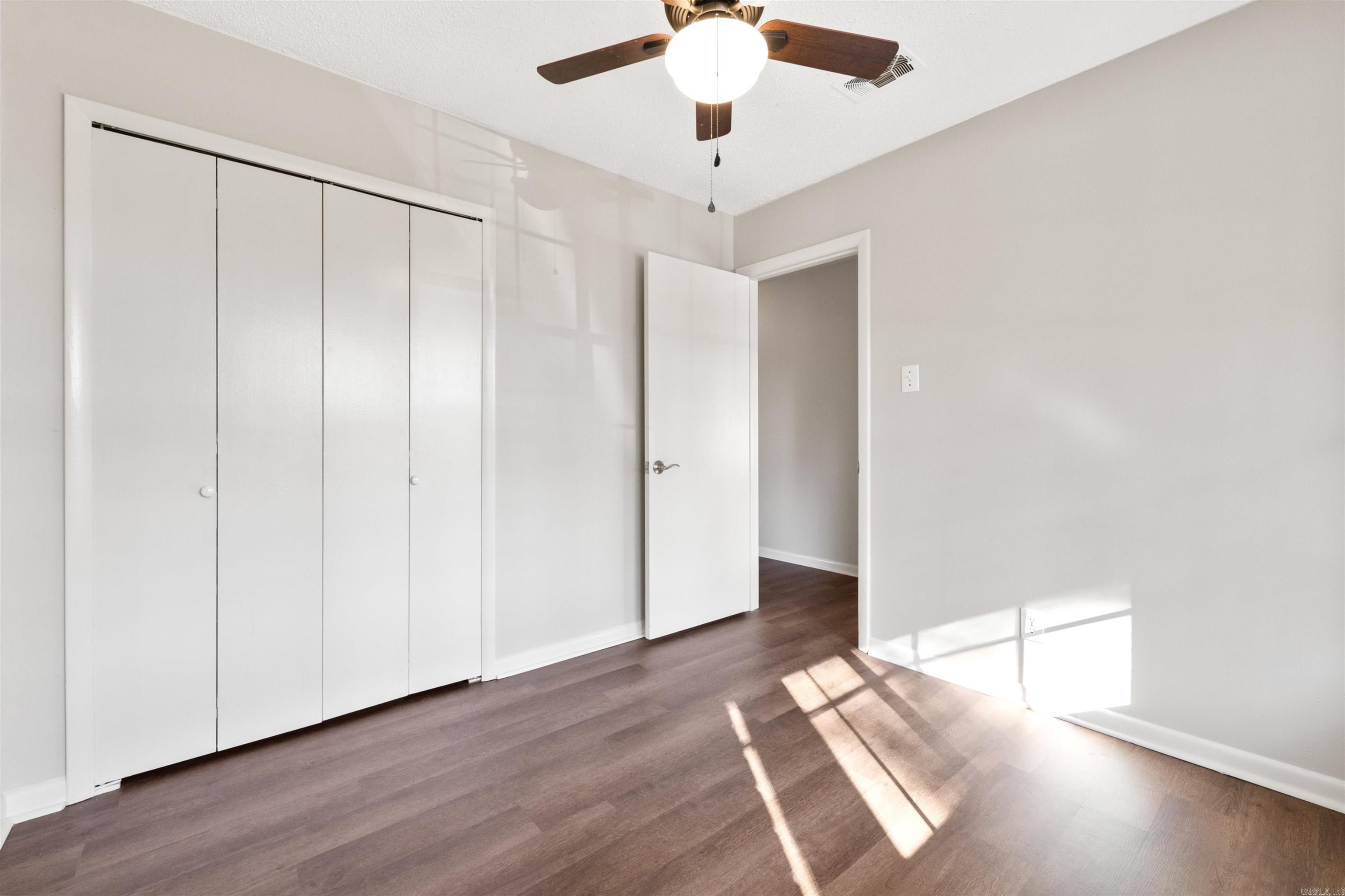 NORTH HILLS MANOR - Residential