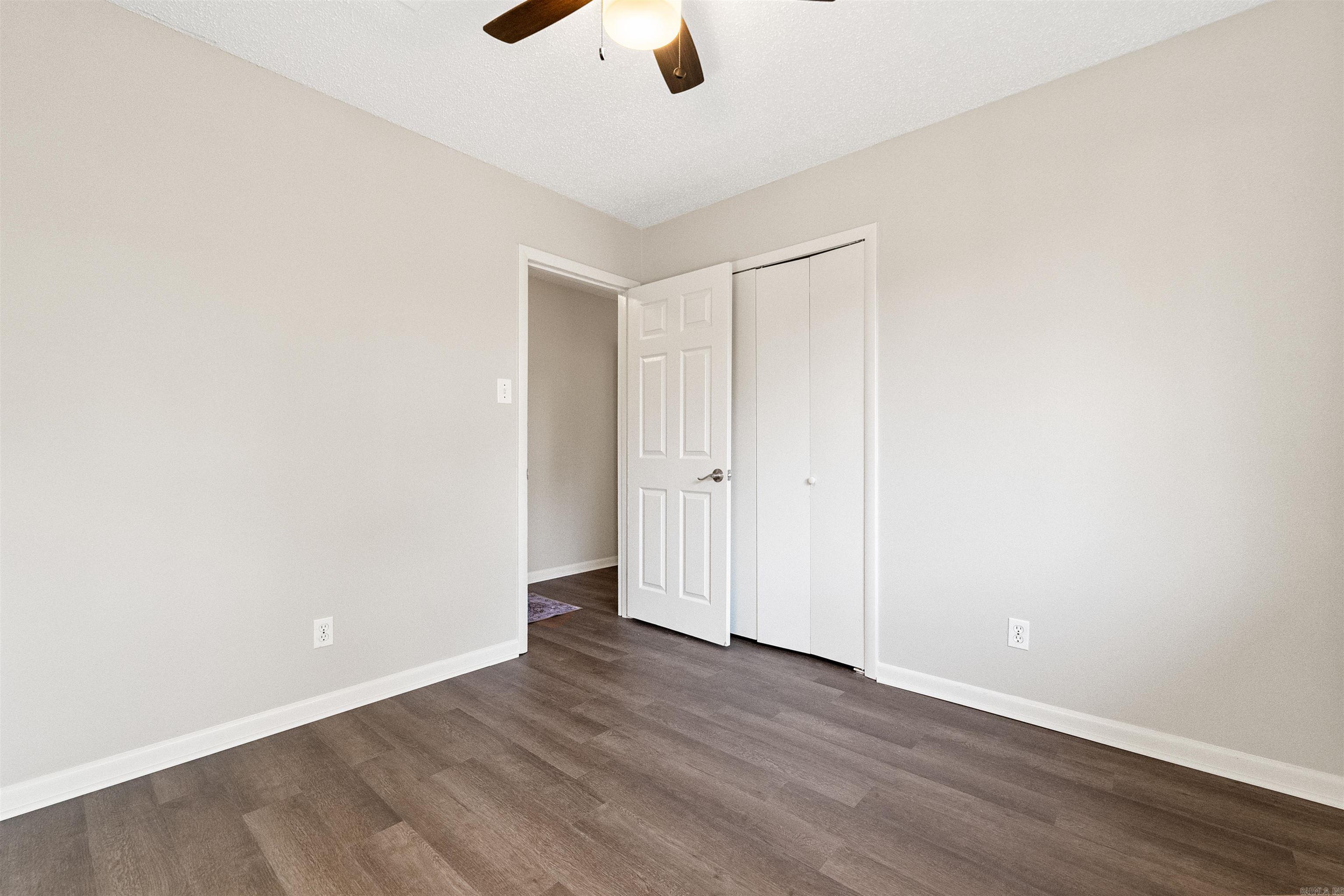 NORTH HILLS MANOR - Residential