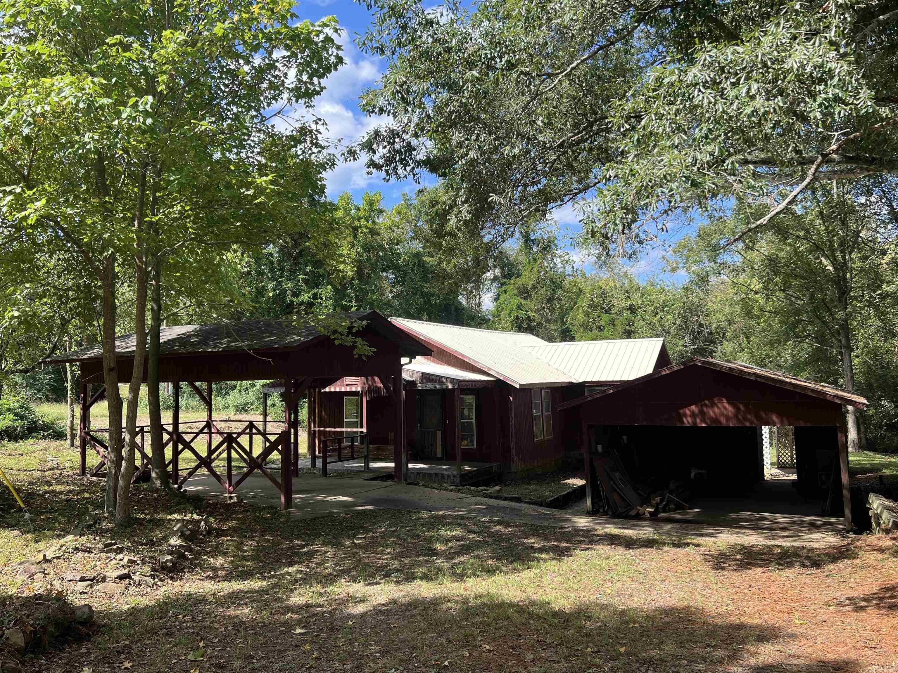 Metes & Bounds - Residential