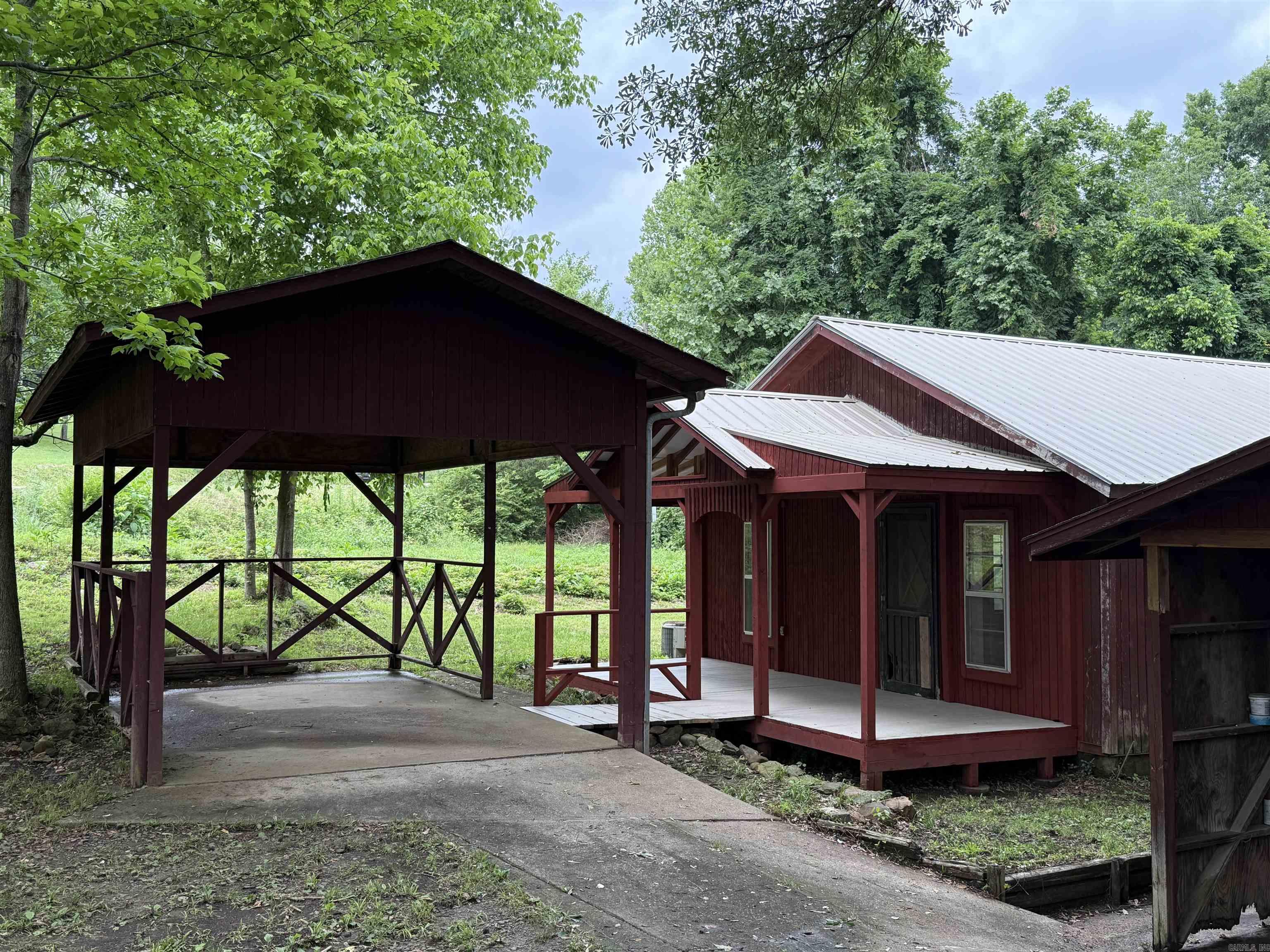 Metes & Bounds - Residential