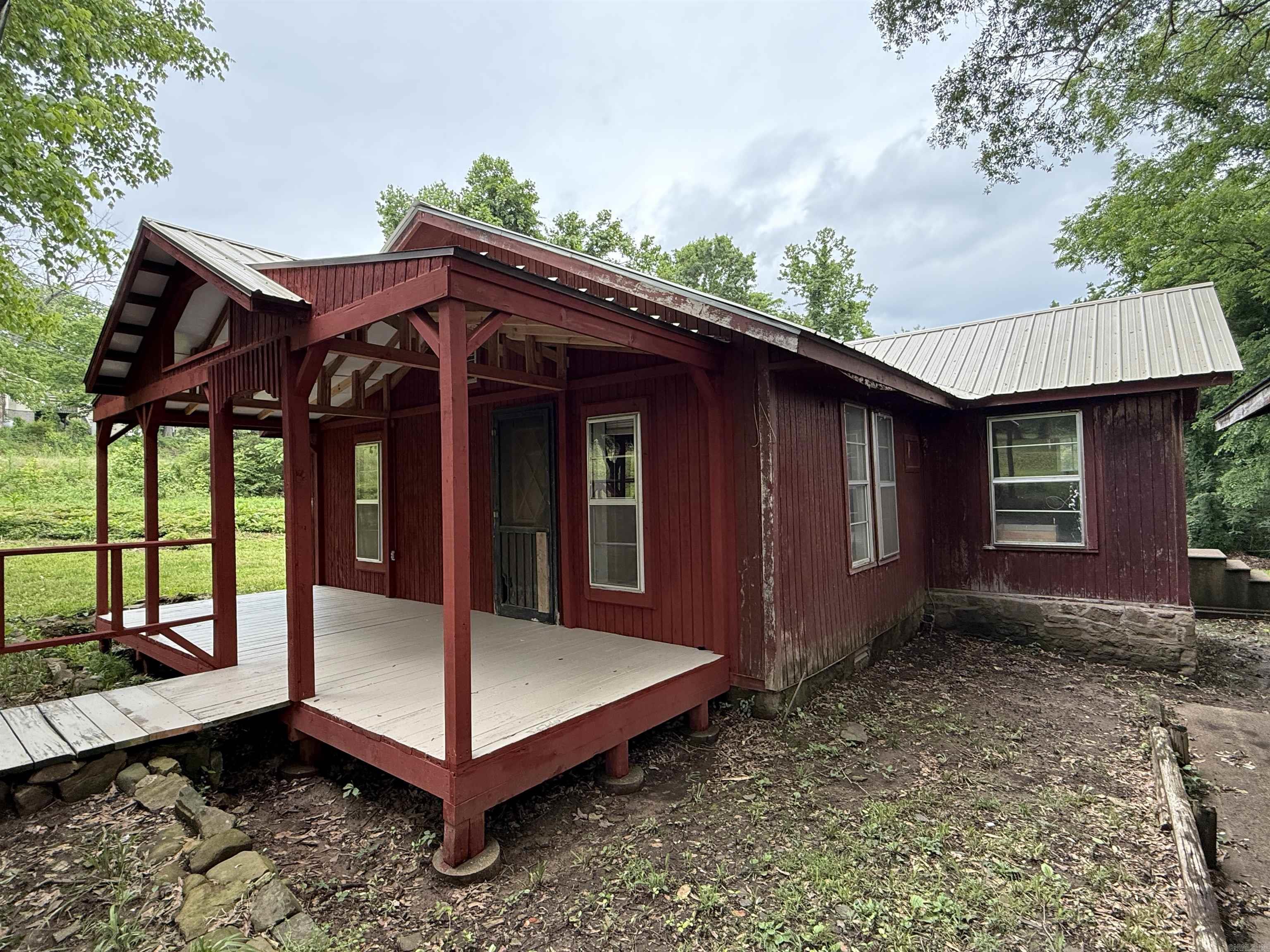 Metes & Bounds - Residential