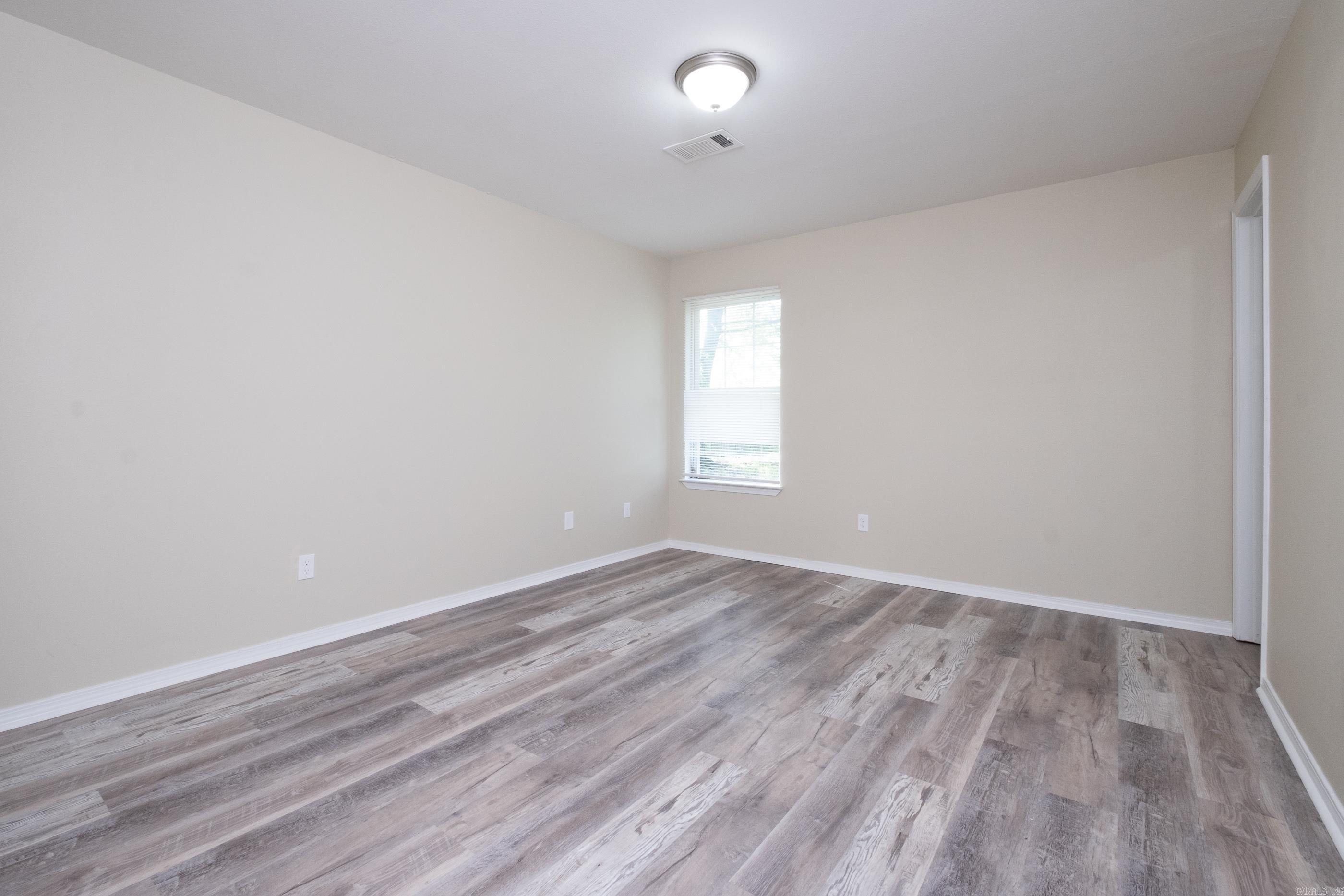 KAHN & HOLDERS ADDN - Residential