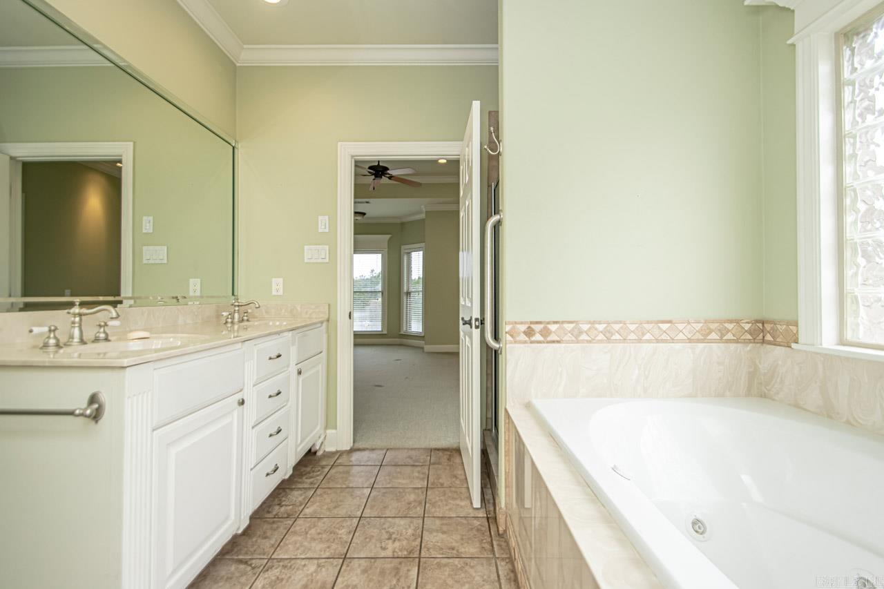 HURRICANE LAKE EST - Residential