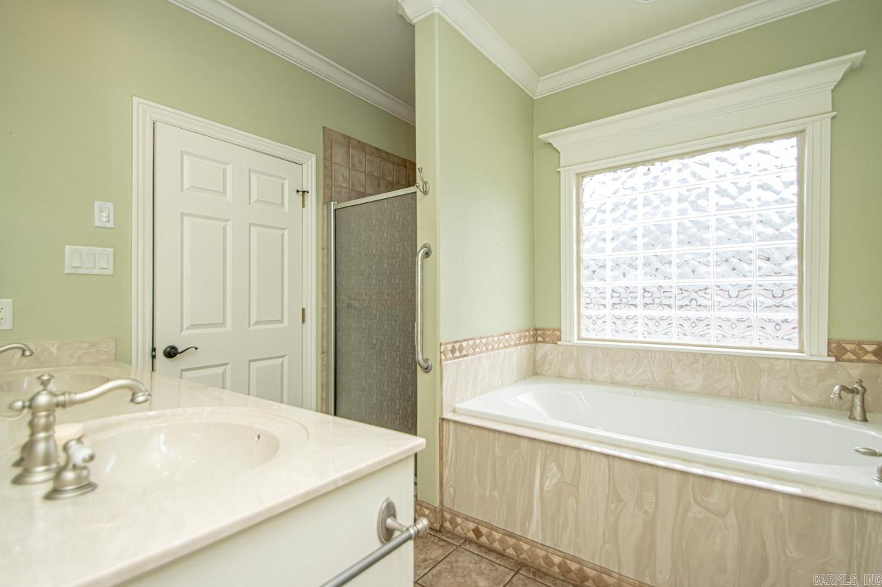 HURRICANE LAKE EST - Residential