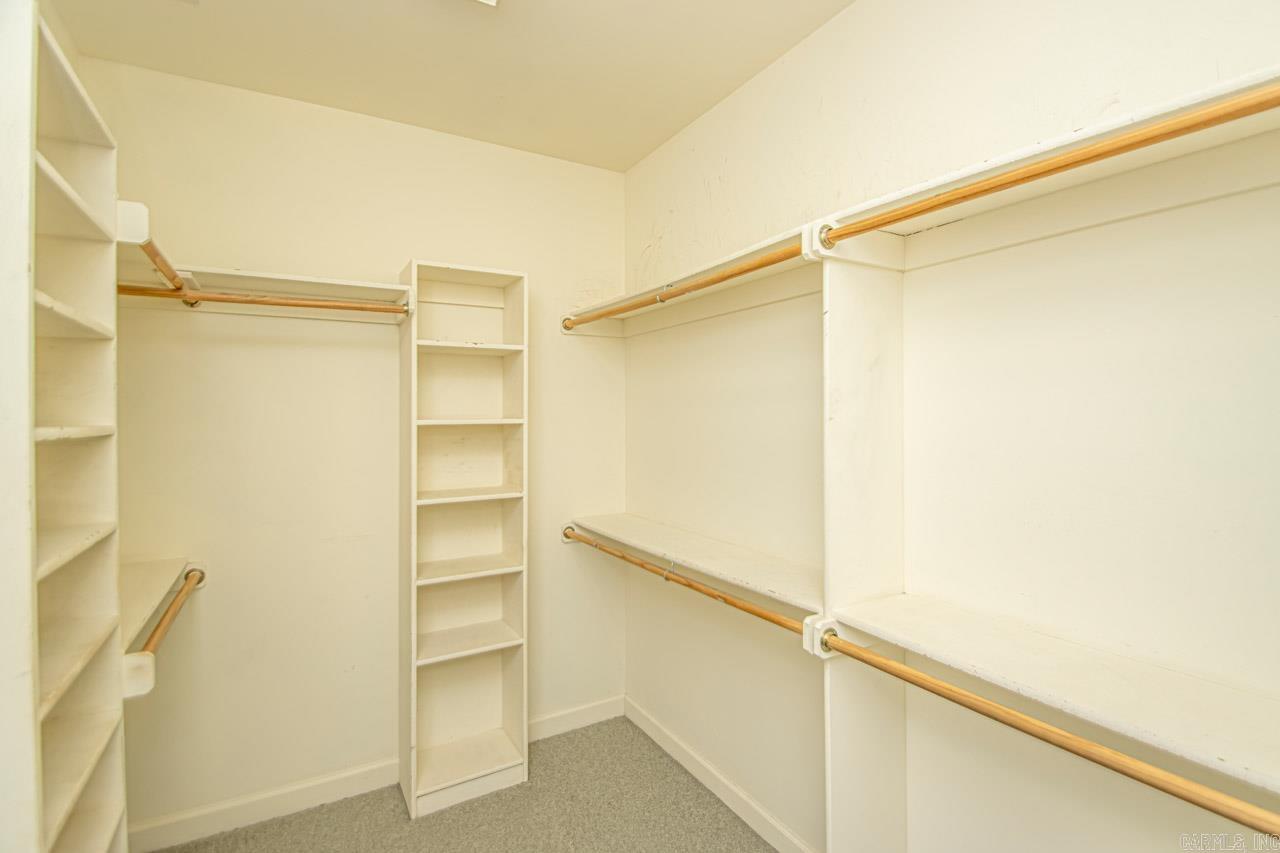 HURRICANE LAKE EST - Residential