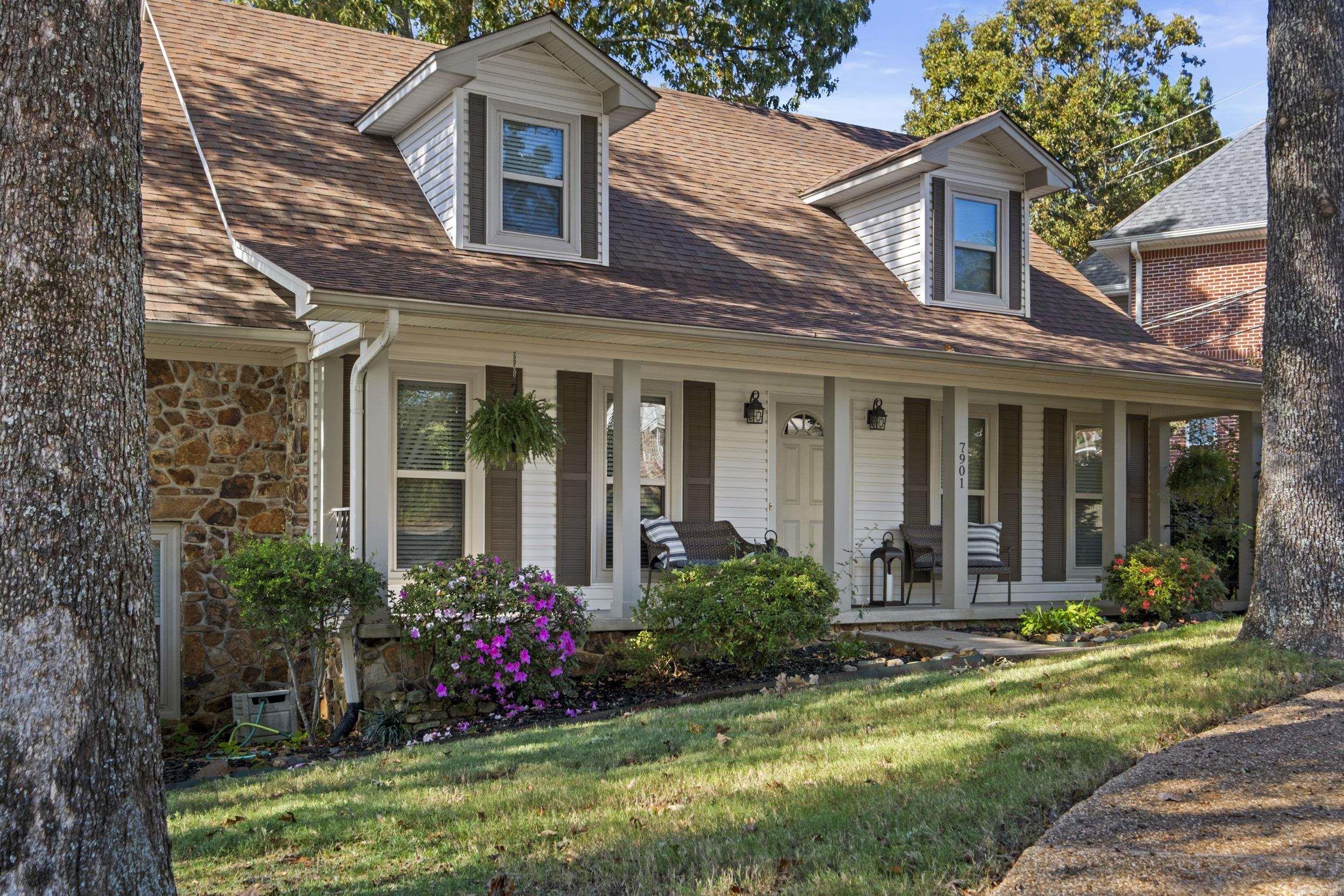 WINDSOR VALLEY ADDN - Residential