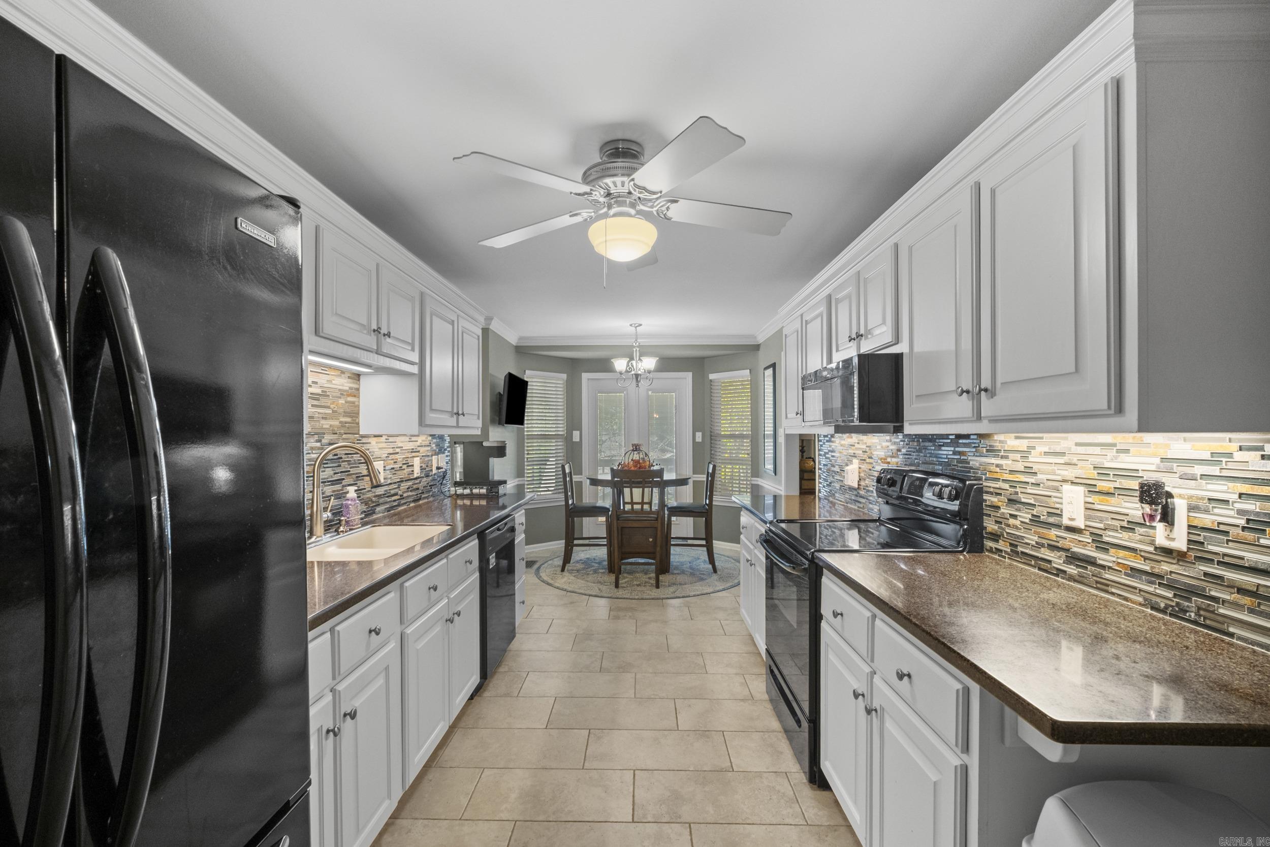 WINDSOR VALLEY ADDN - Residential