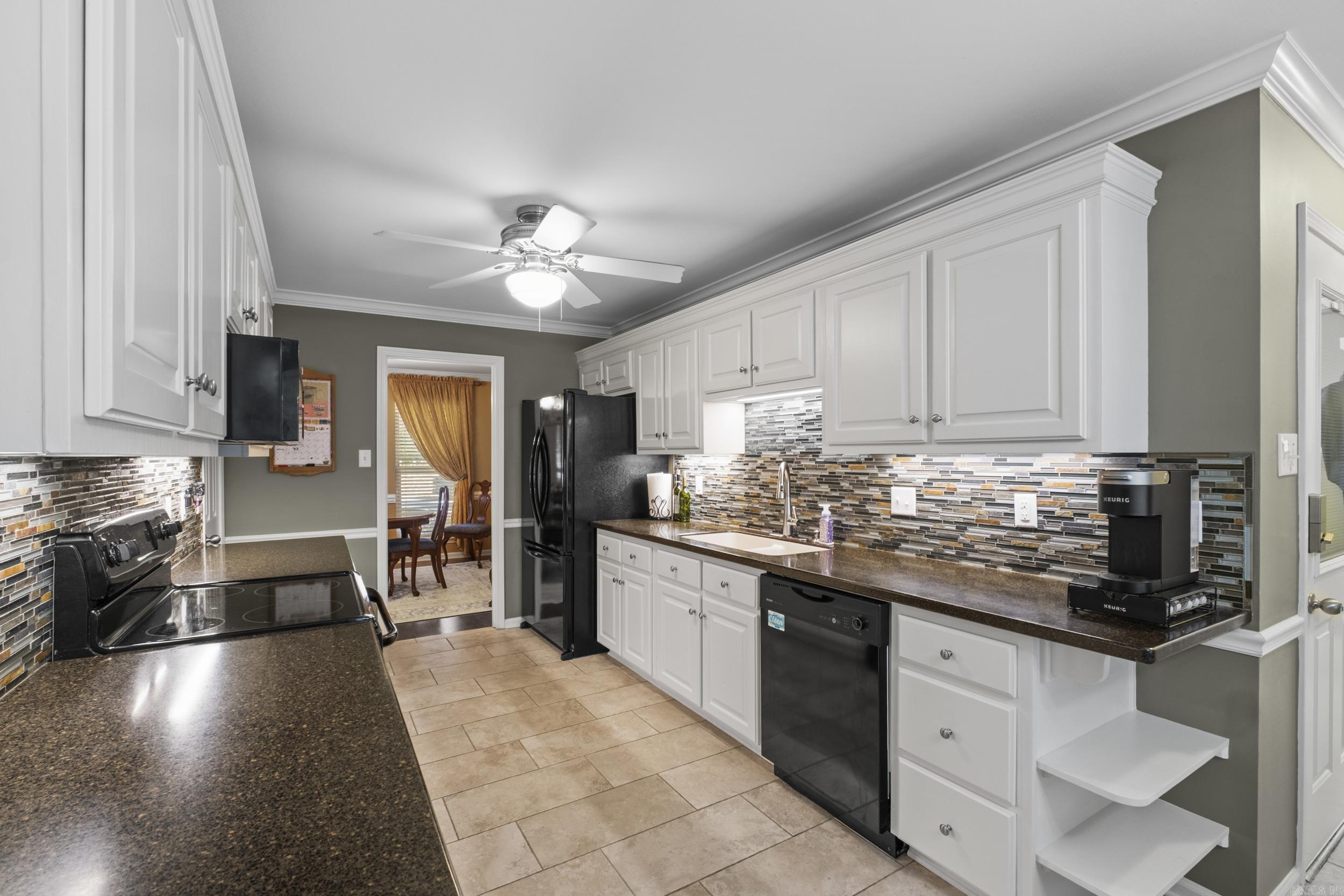 WINDSOR VALLEY ADDN - Residential