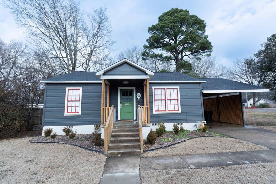 Discover the ideal combination of historic charm and modern upgrades in this beautifully fully furnished and remodeled 2-bedroom, 1-bathroom home located in downtown Conway. As you step inside, you're greeted by an abundance of natural light and the elegance of refinished original hardwood floors. The kitchen is a true highlight, showcasing chic tile work, brand-new appliances, and sleek, modern countertops and cabinetry. The bathroom has been fully renovated with trendy new tile that adds a fresh, stylish touch. Offering a perfect balance of classic character and contemporary style, this home is a must-see. Schedule your tour today!