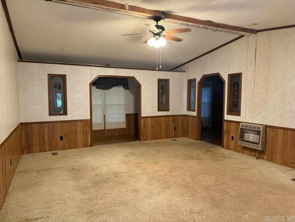 ROLLING CREEK - Residential