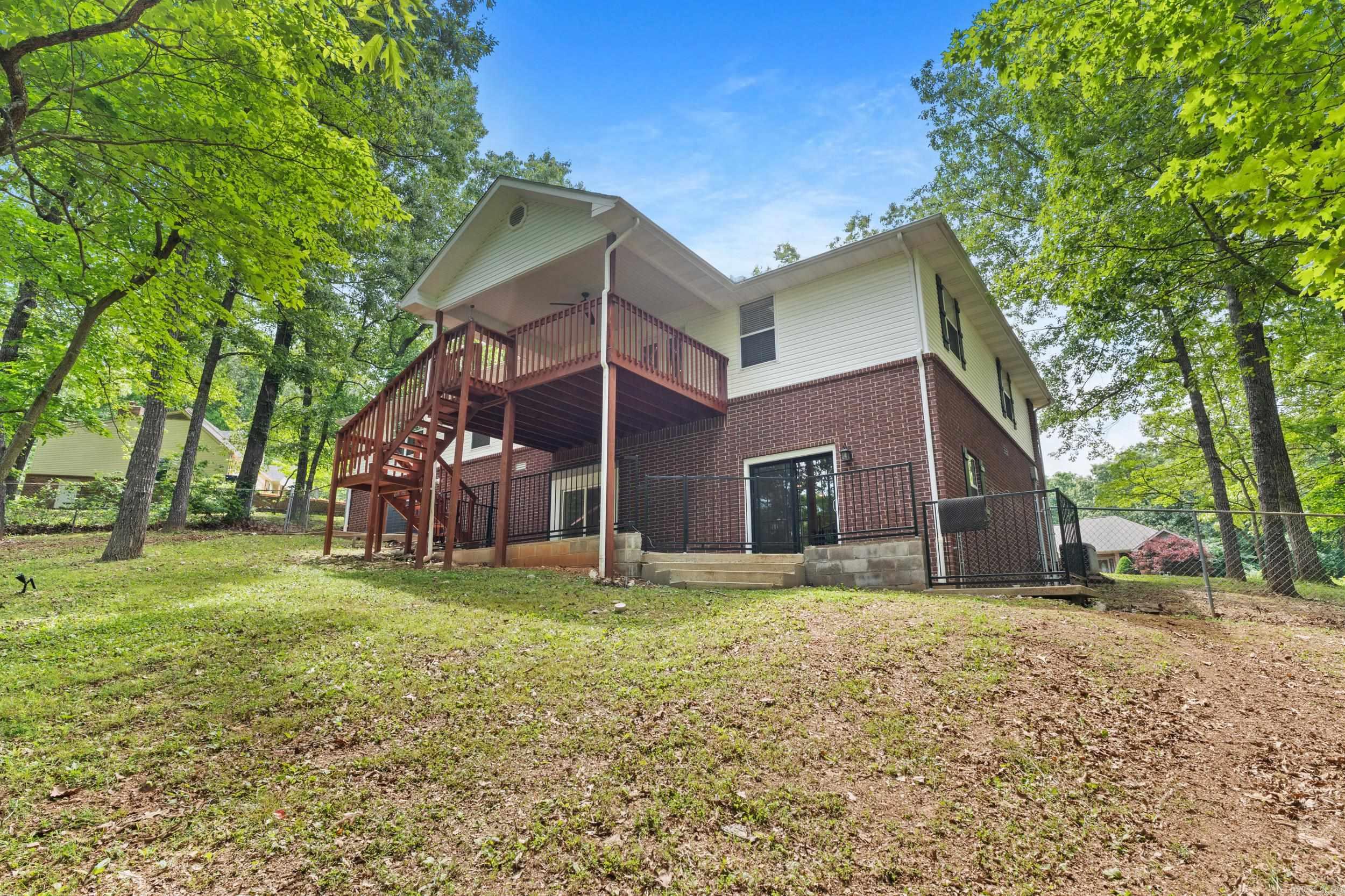 PEBBLE CREEK - Residential