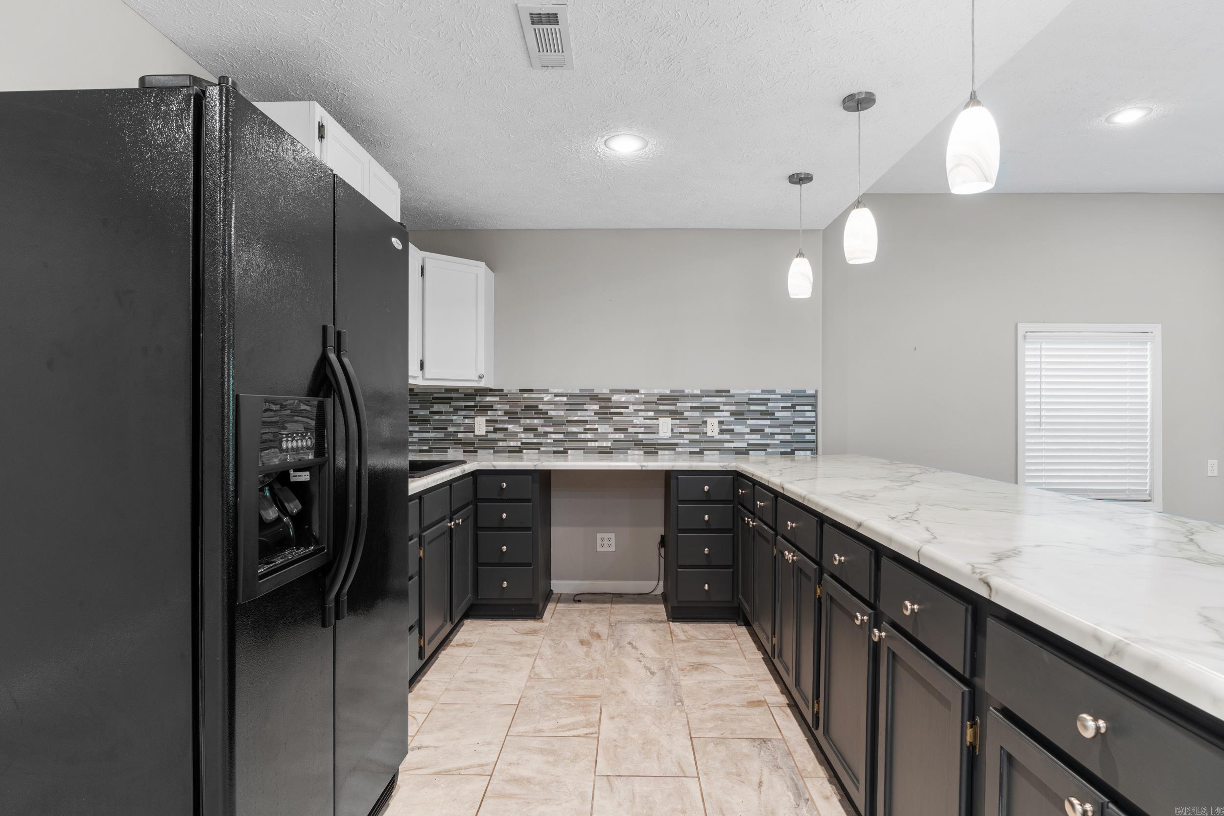 PEBBLE CREEK - Residential