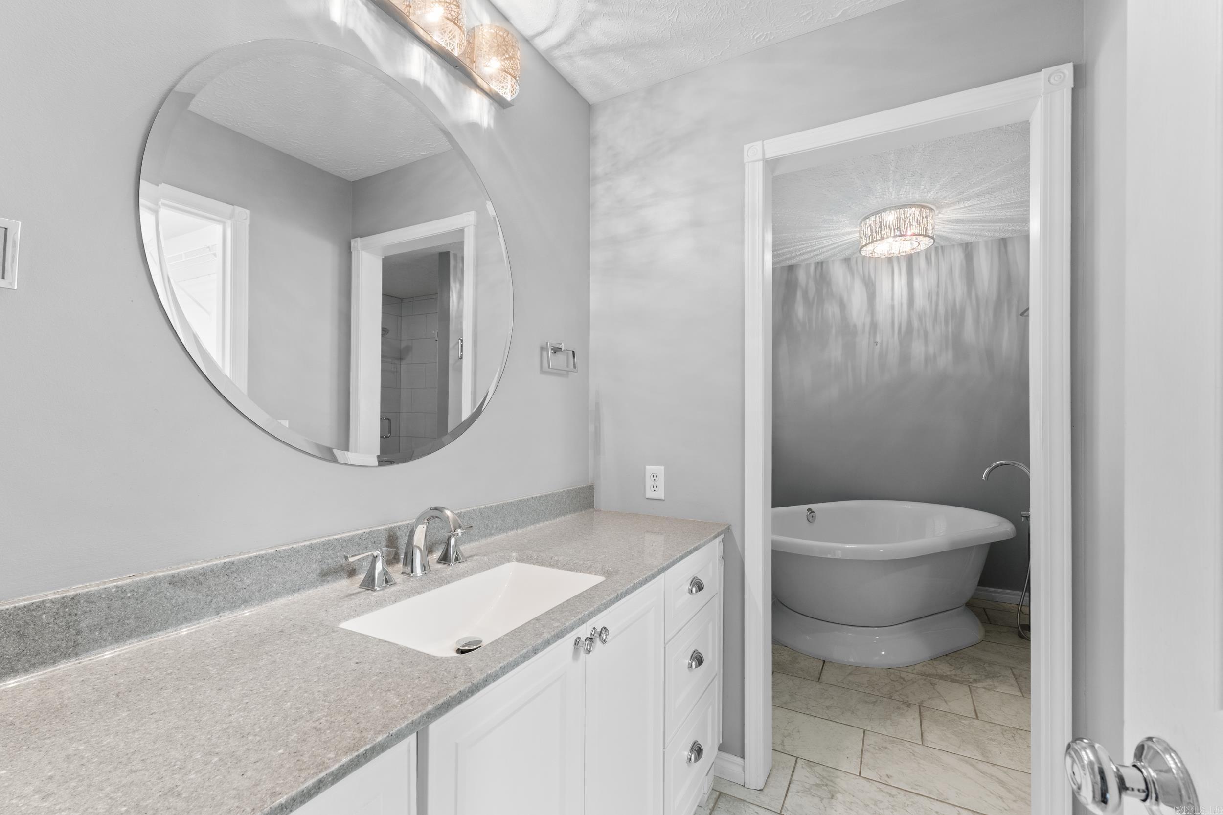 PEBBLE CREEK - Residential