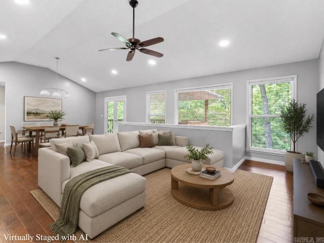 PEBBLE CREEK - Residential