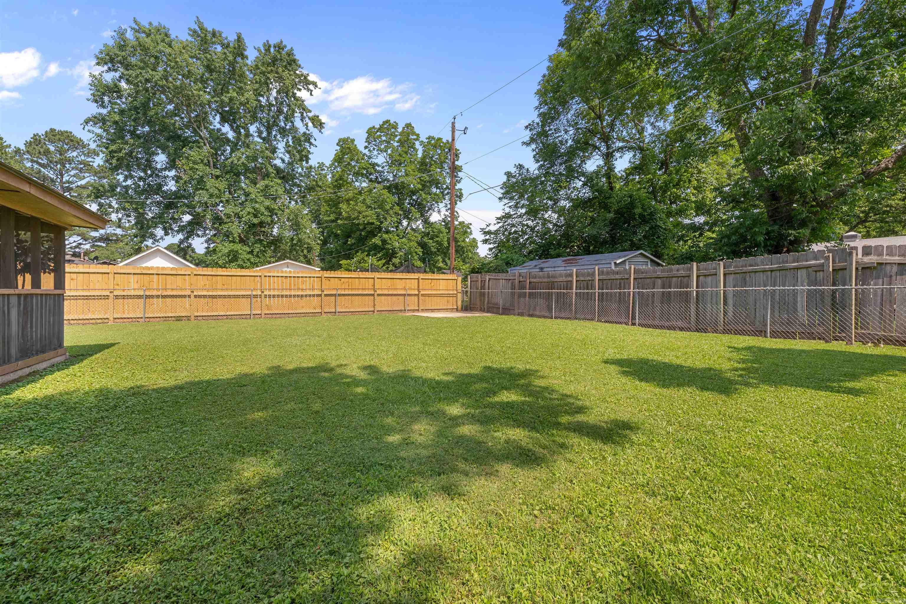 Delta Lawn - Residential