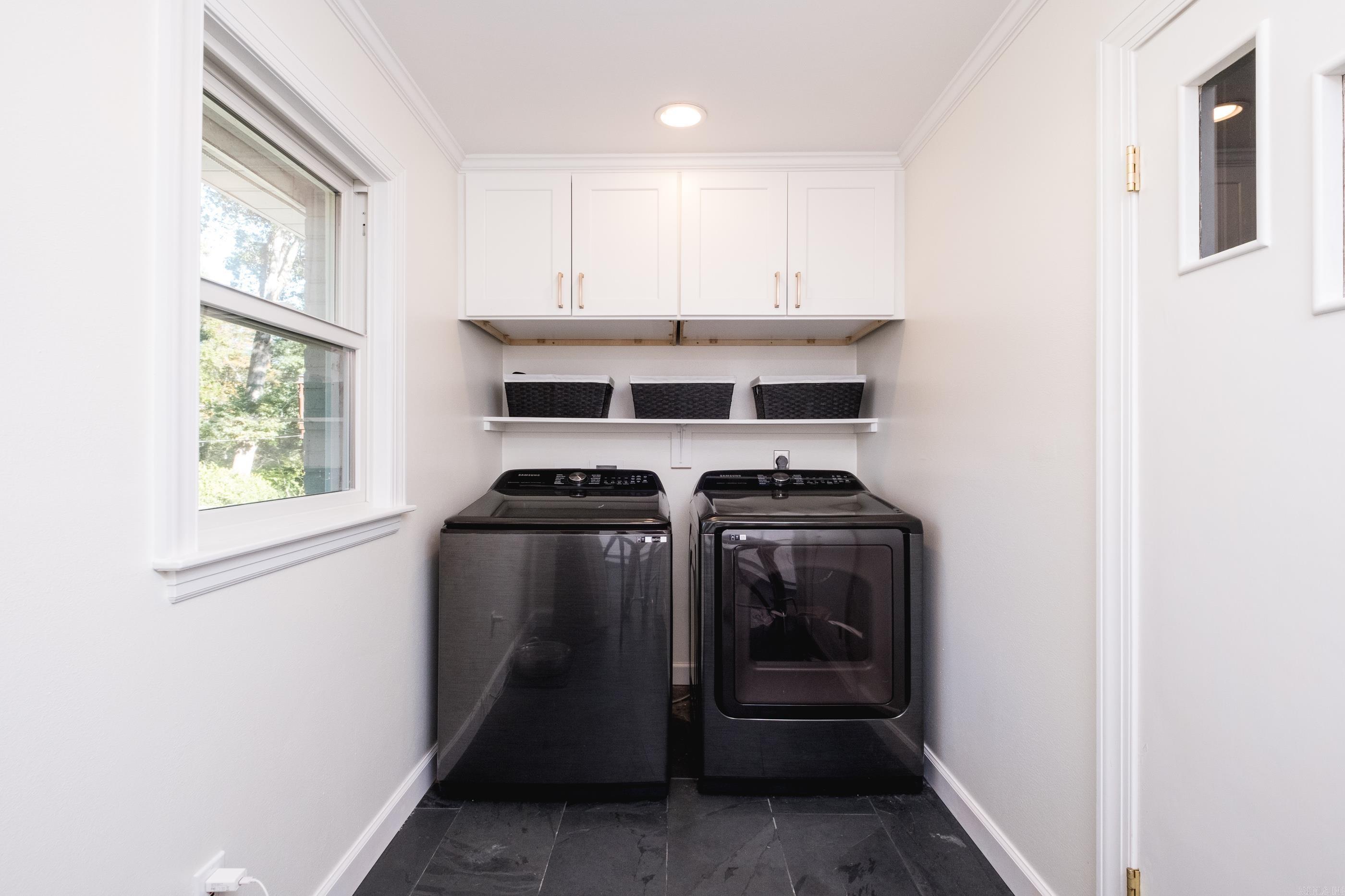 HOLLYWOOD - Residential