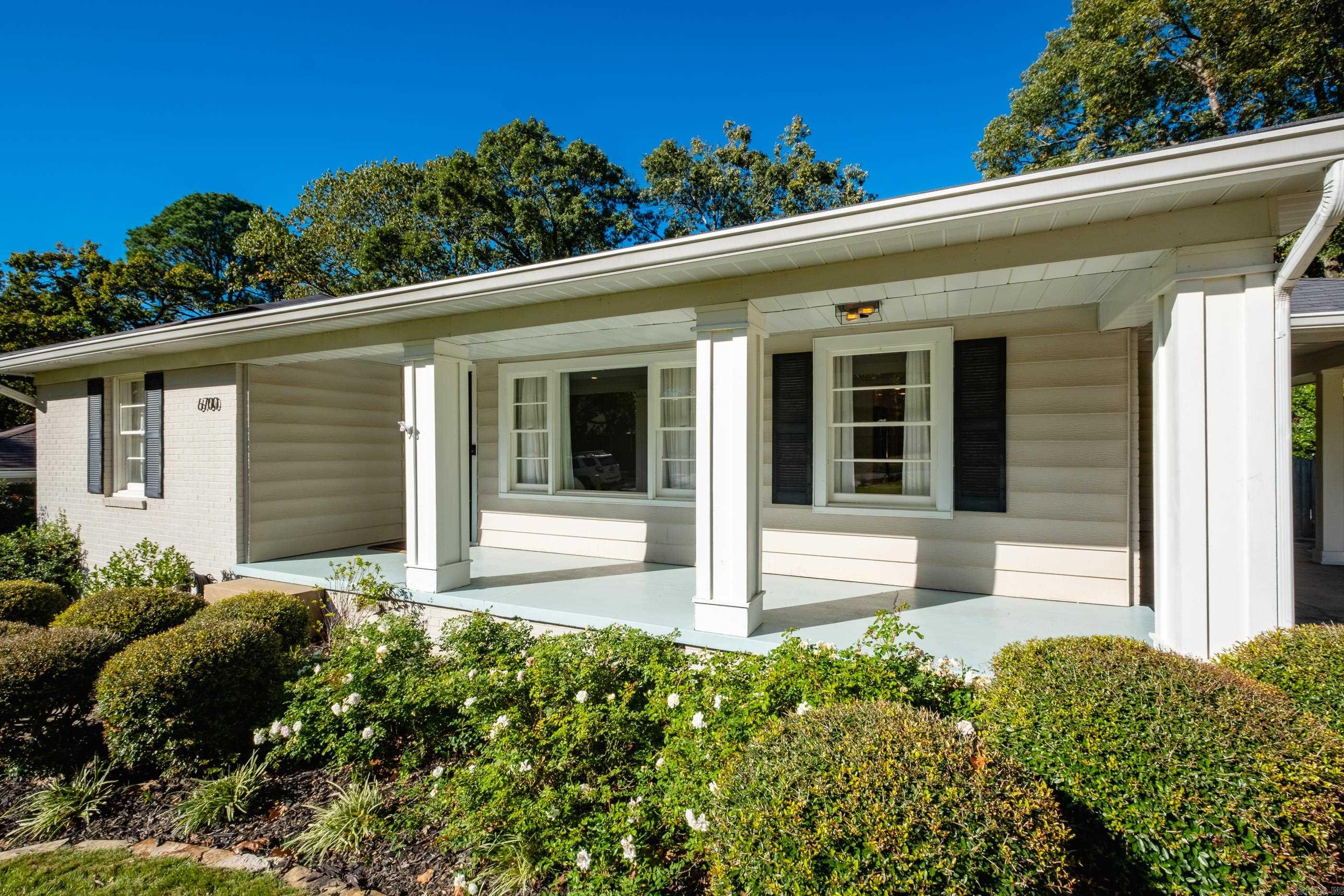 HOLLYWOOD - Residential