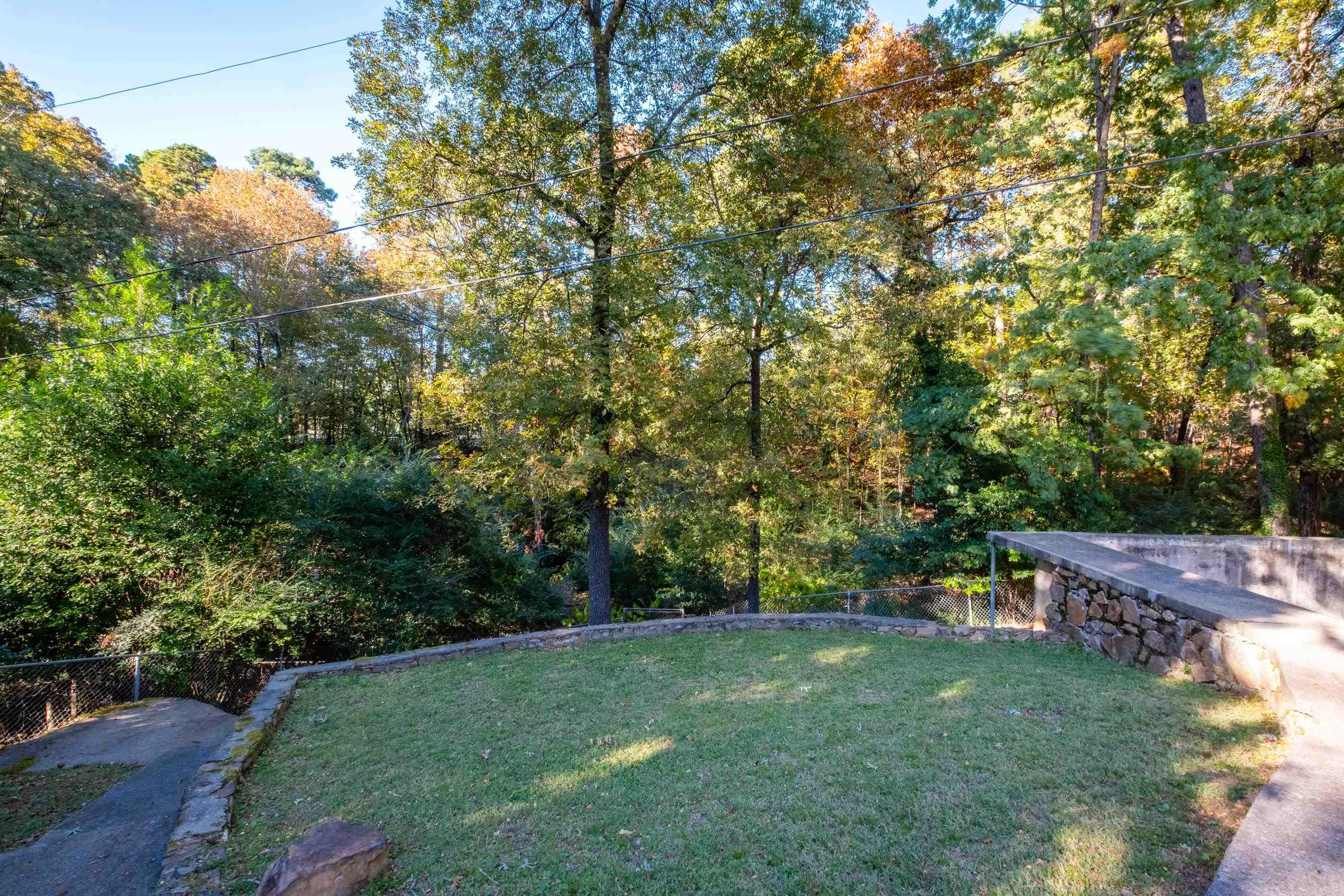 HOLLYWOOD - Residential