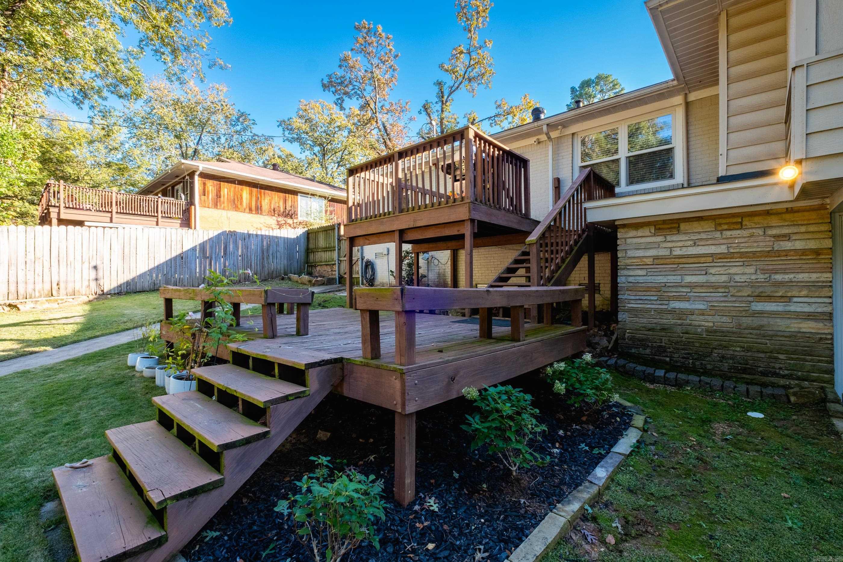 HOLLYWOOD - Residential