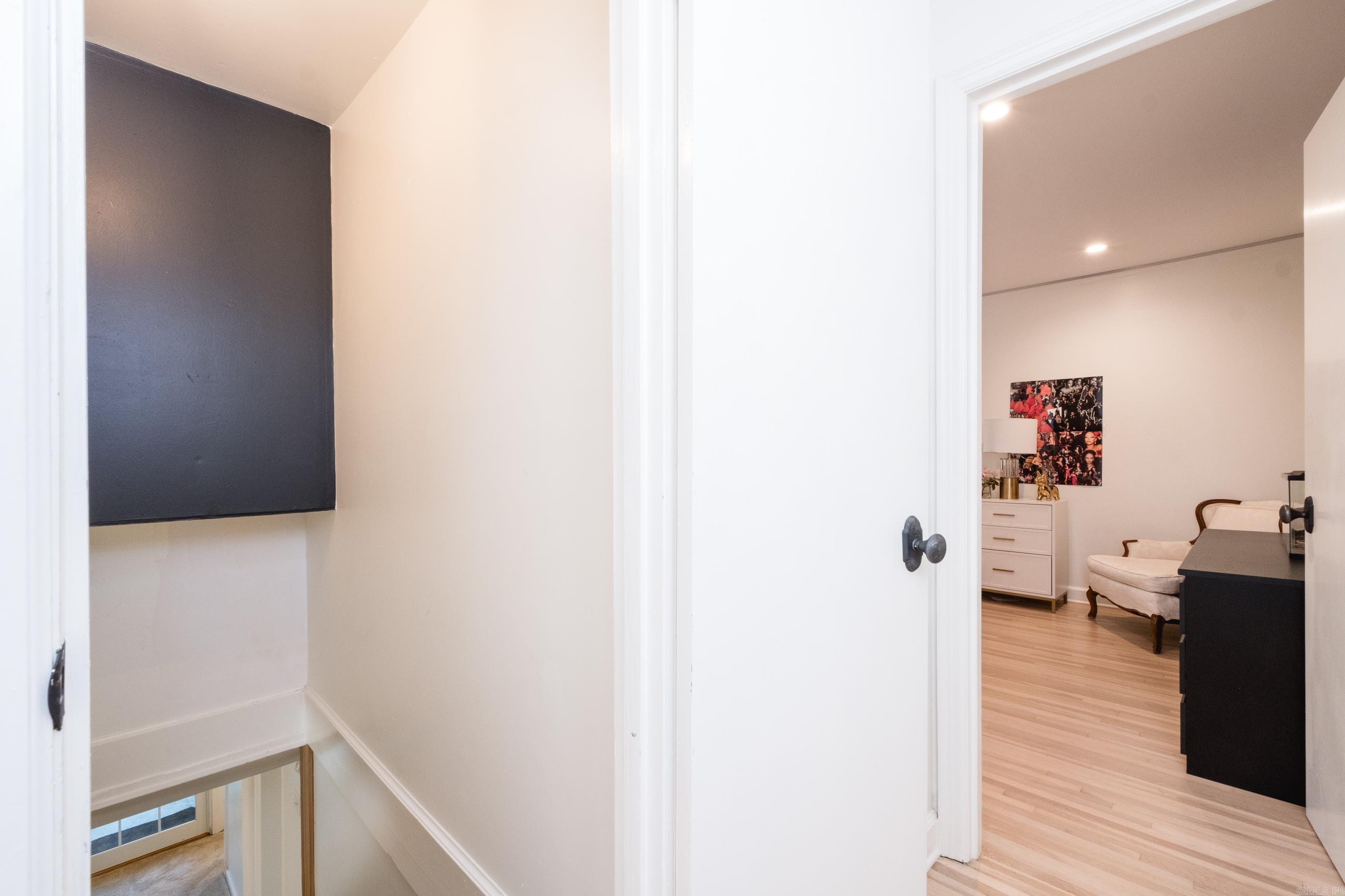 HOLLYWOOD - Residential