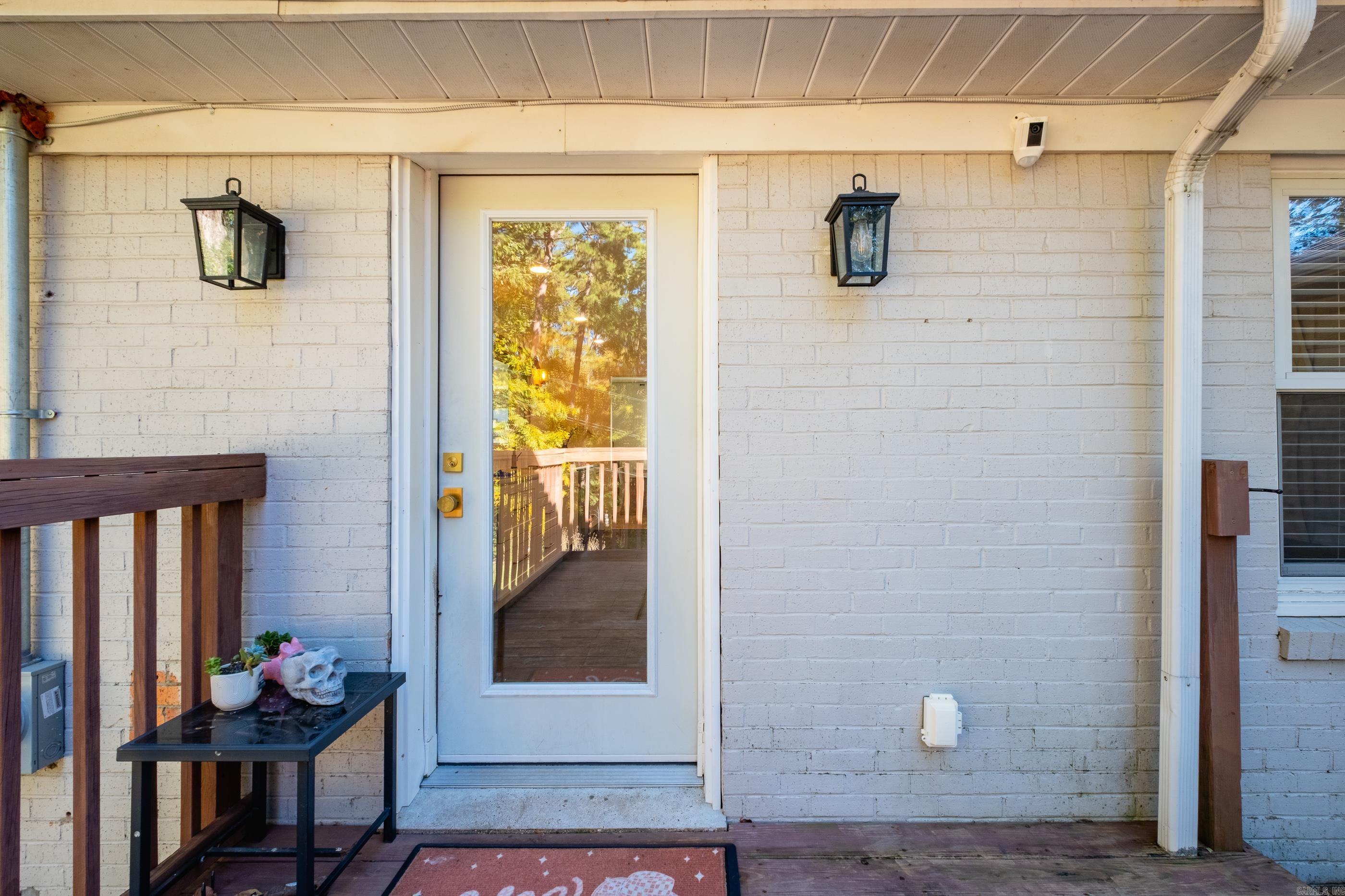 HOLLYWOOD - Residential