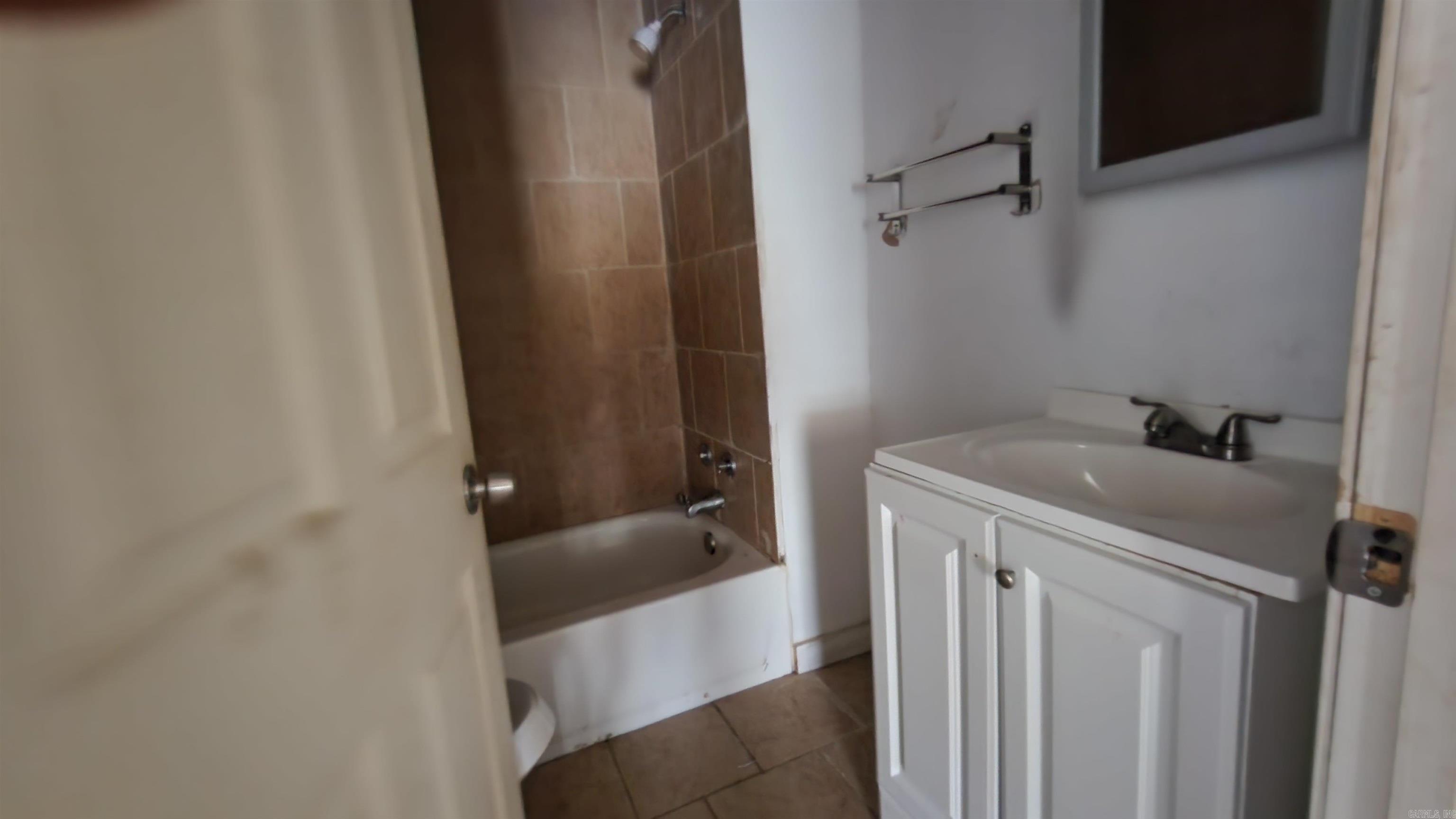 BRADDOCKS - Residential