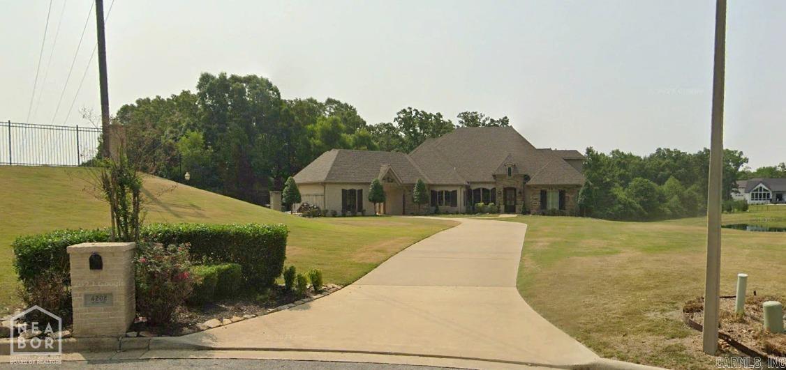 Lake Crest - Residential