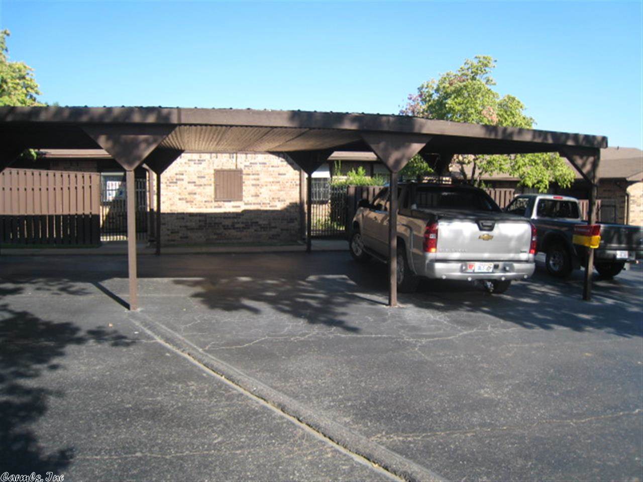 Oaklawn Village - Residential