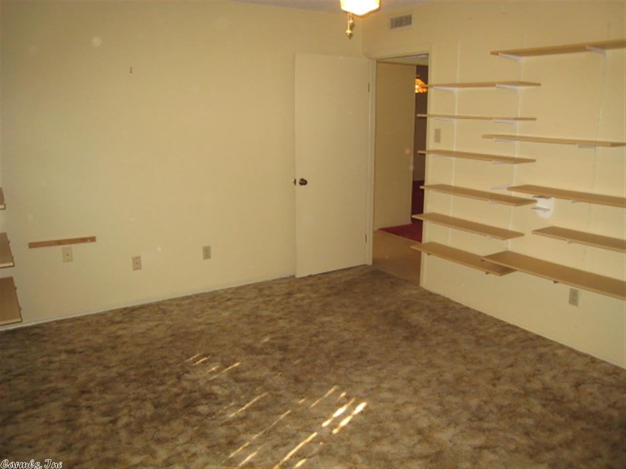 Oaklawn Village - Residential