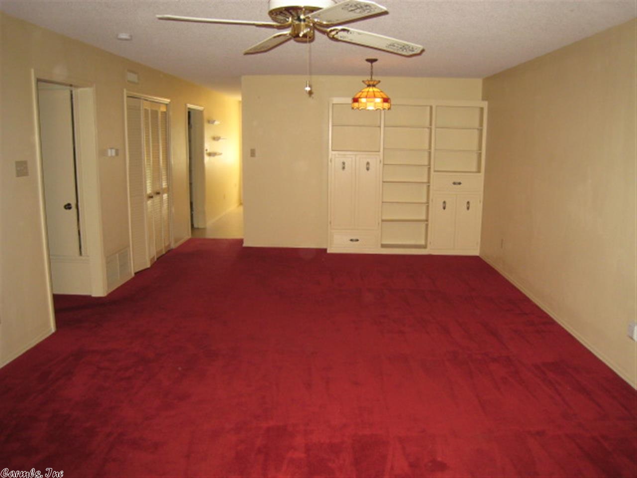 Oaklawn Village - Residential