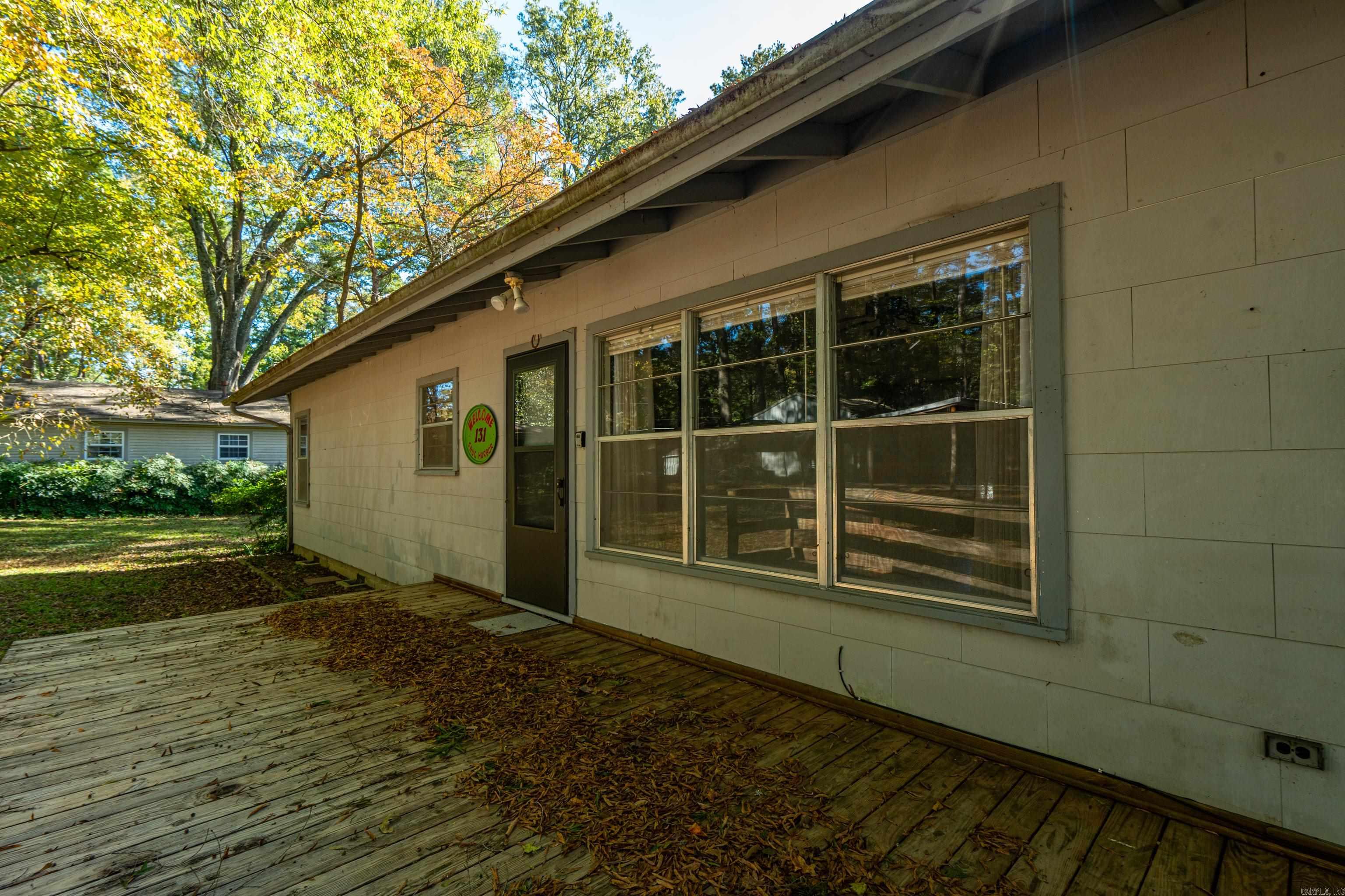SNUG HARBOR LAKE SHORE - Residential