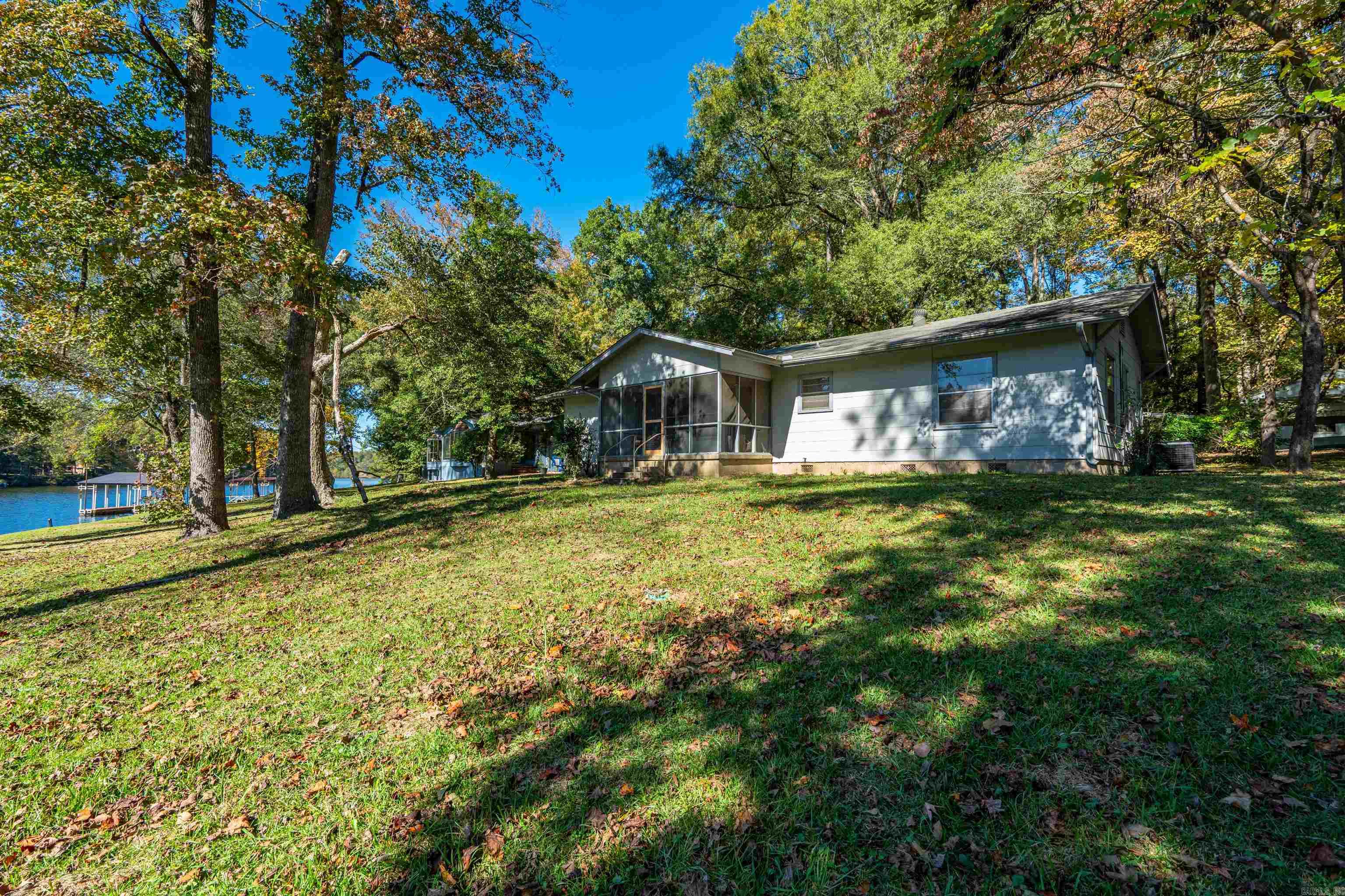 SNUG HARBOR LAKE SHORE - Residential