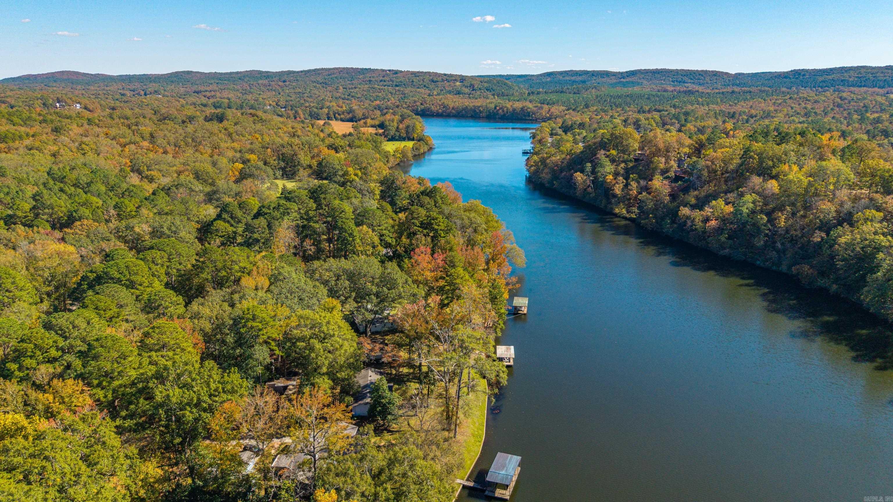 SNUG HARBOR LAKE SHORE - Residential