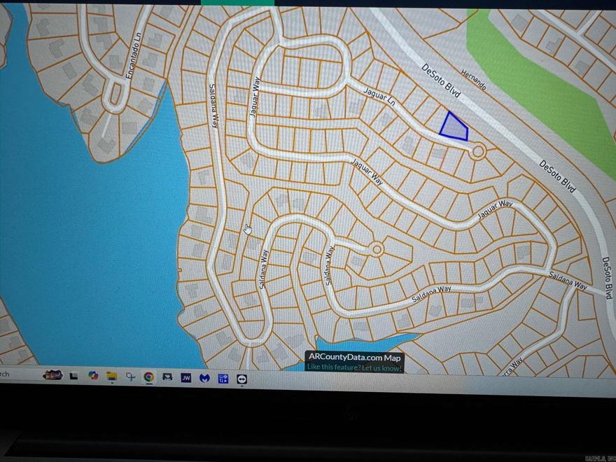 THIS PROPERTY IS CLOSE TO GOLF AND WATER....MAKE ARRANGEMENTS WITH YOUR REALTOR, AND IF YOU DON'T HAVE ONE, CALL THE LISTING AGENT...    PLEASE READ AGENTS REMARKS...