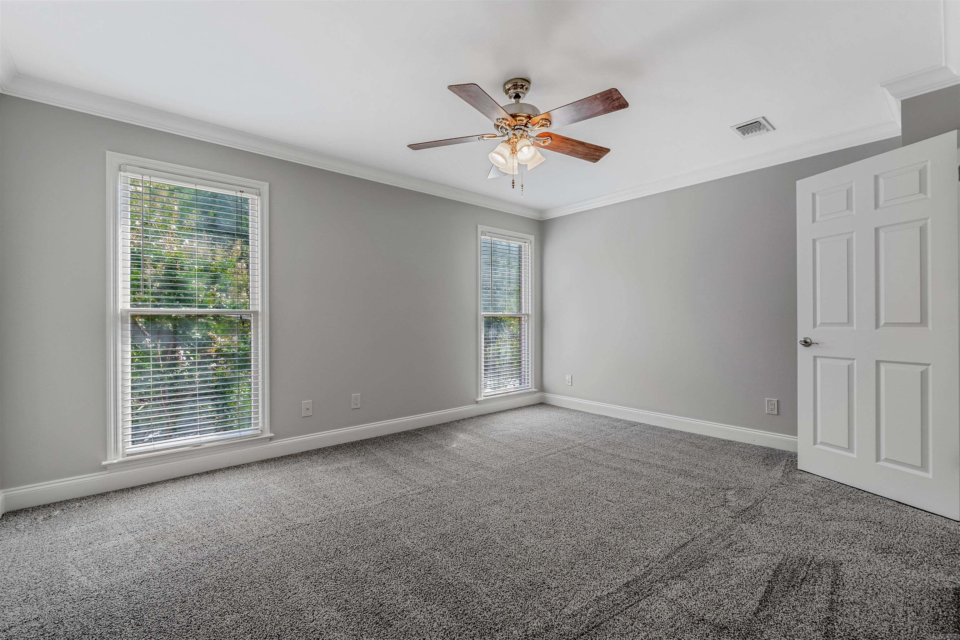 ANDOVER SQUARE - Residential