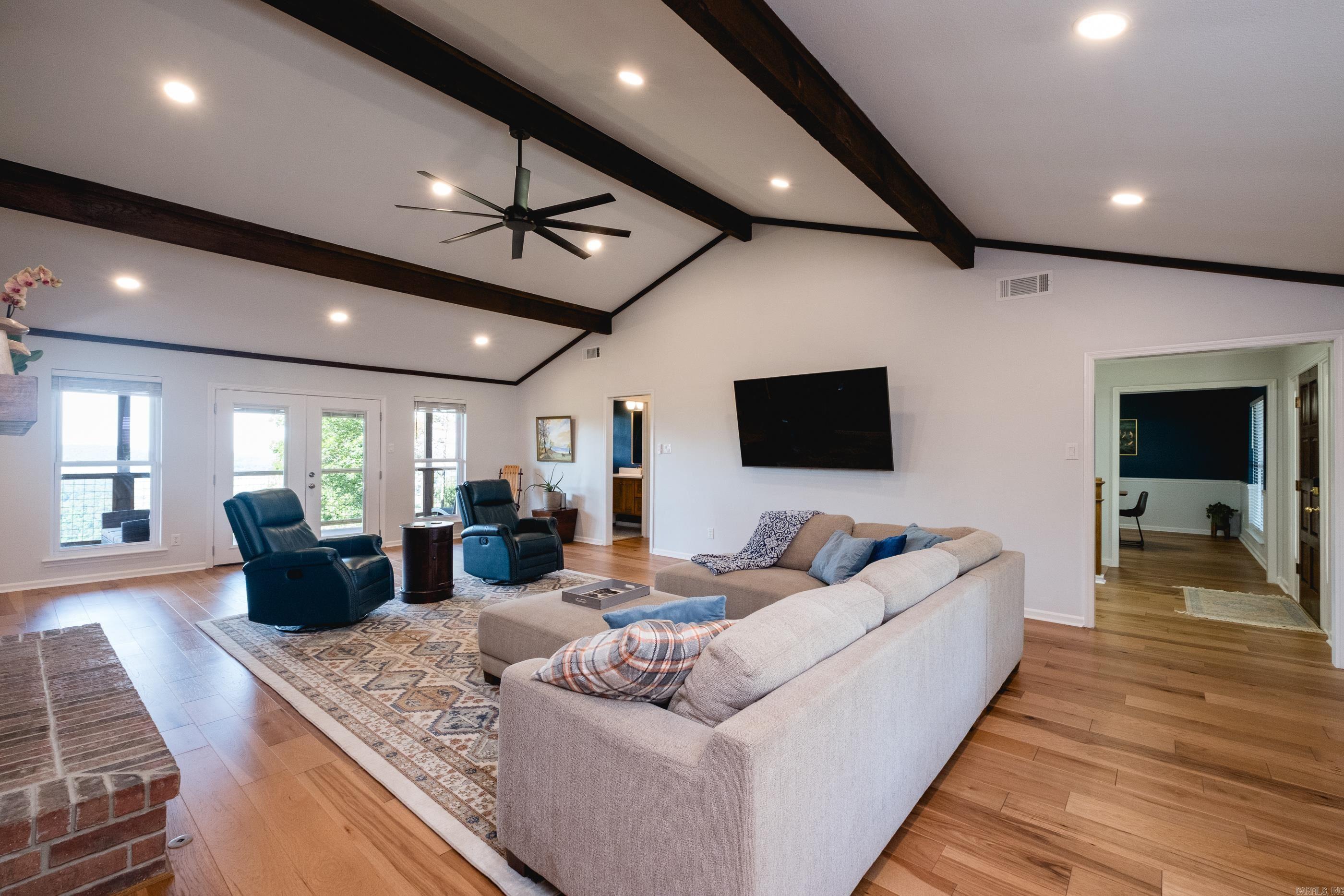WALTON HEIGHTS - Residential