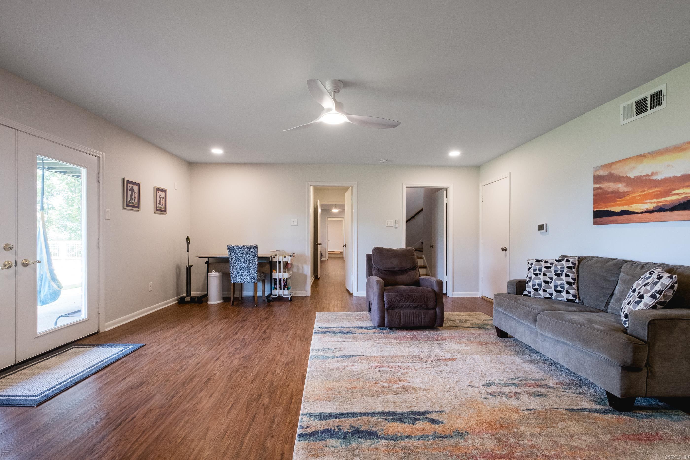 WALTON HEIGHTS - Residential