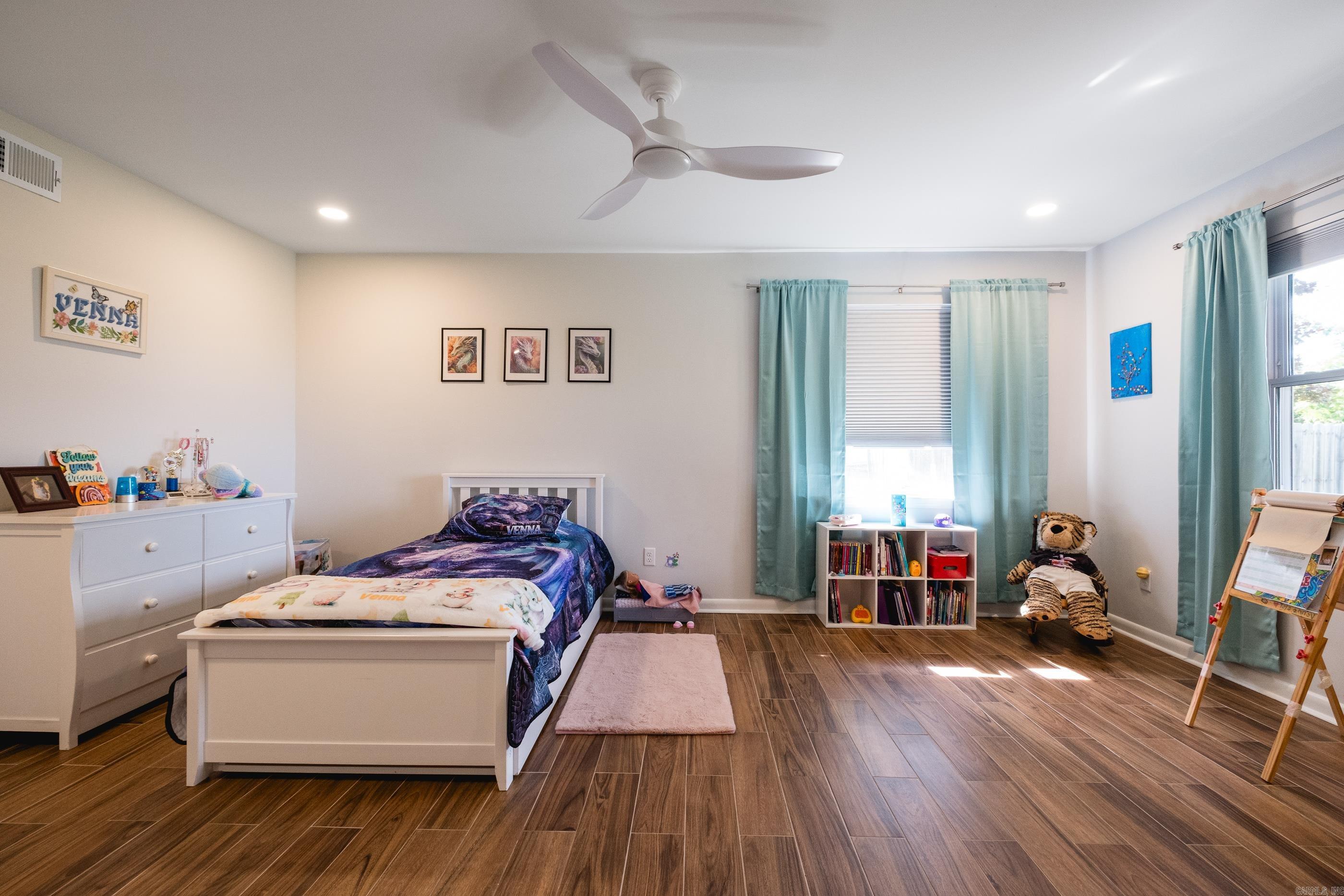 WALTON HEIGHTS - Residential