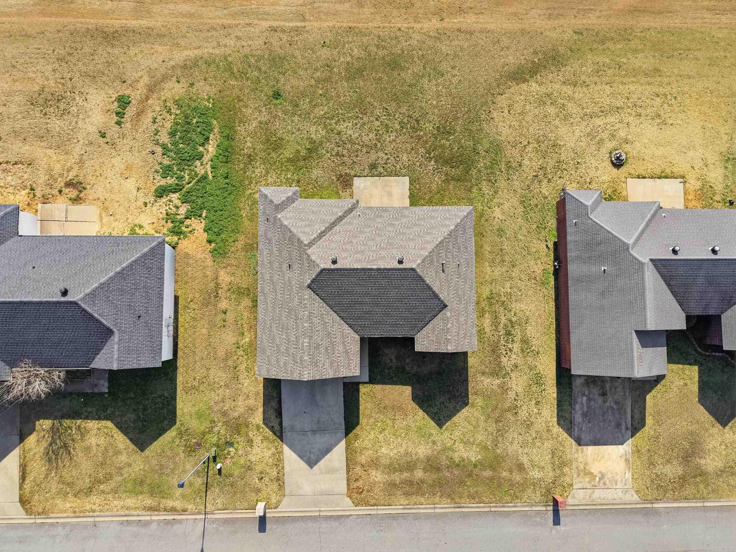 STONEHENGE PLACE - Residential