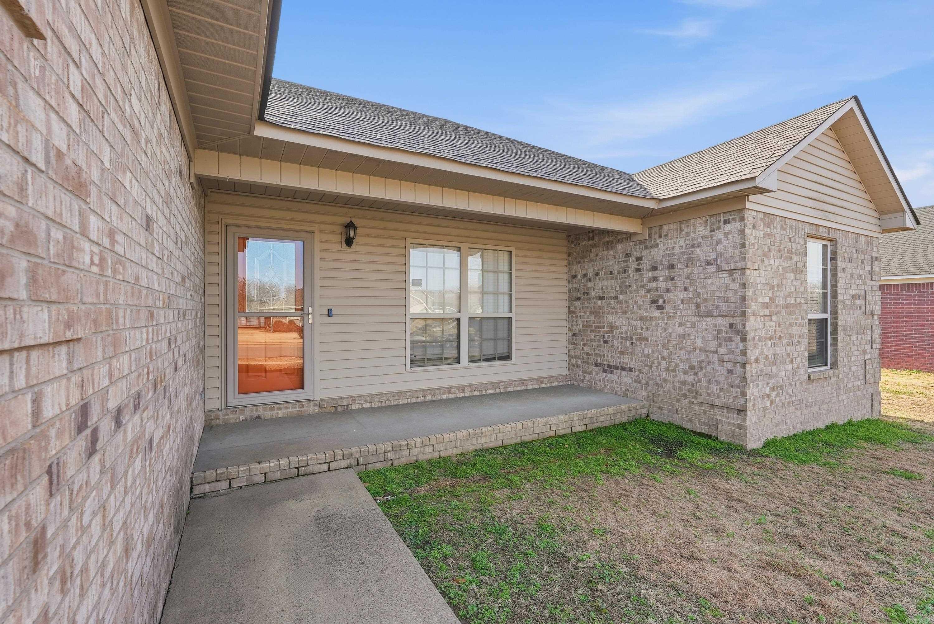 STONEHENGE PLACE - Residential