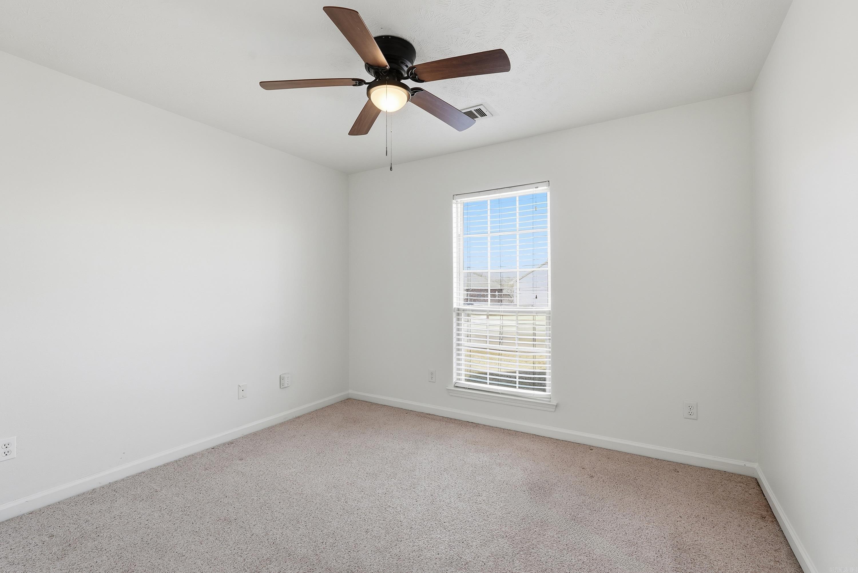 STONEHENGE PLACE - Residential