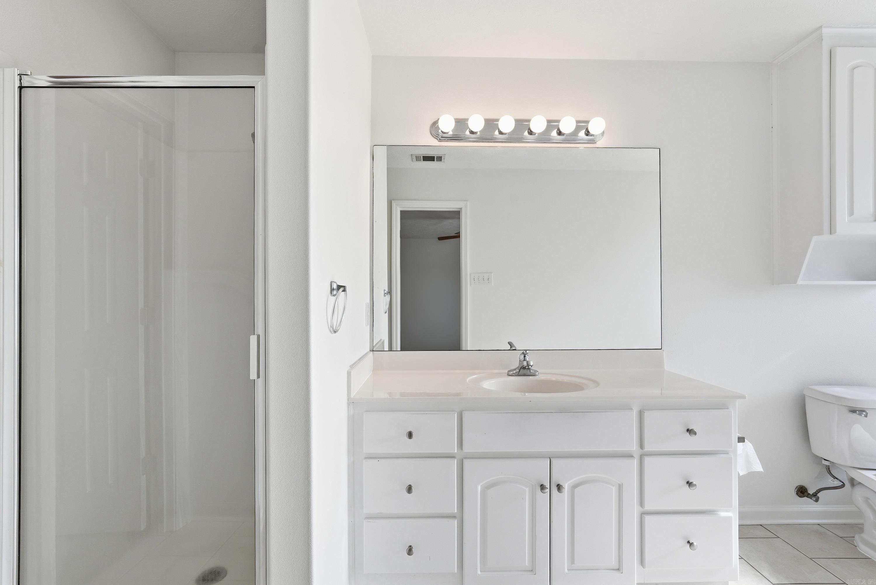 STONEHENGE PLACE - Residential