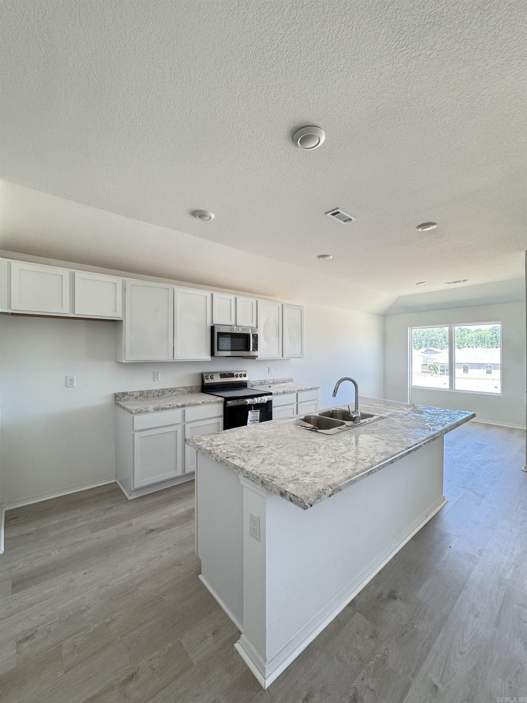 SPRINGLAKE TRAILS - Residential