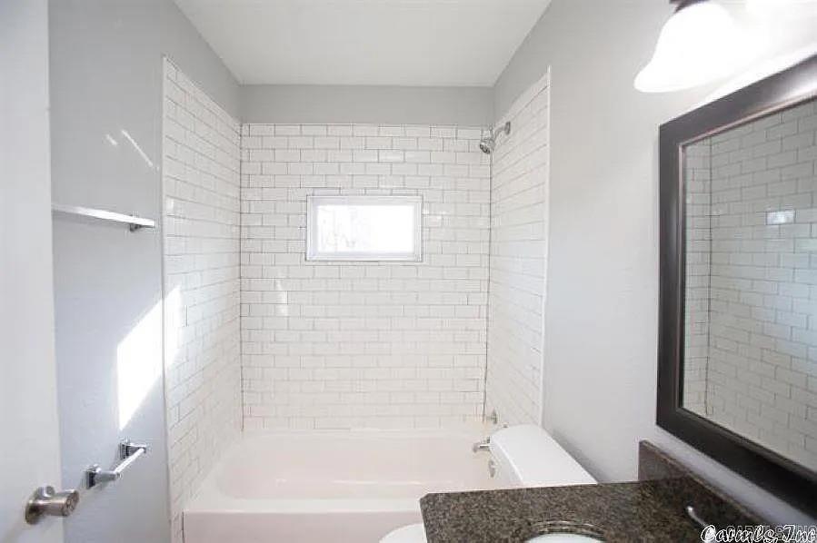 WAKEFIELD VILLAGE - Residential