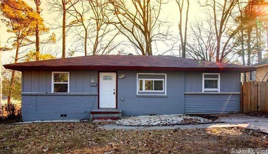 WAKEFIELD VILLAGE - Residential