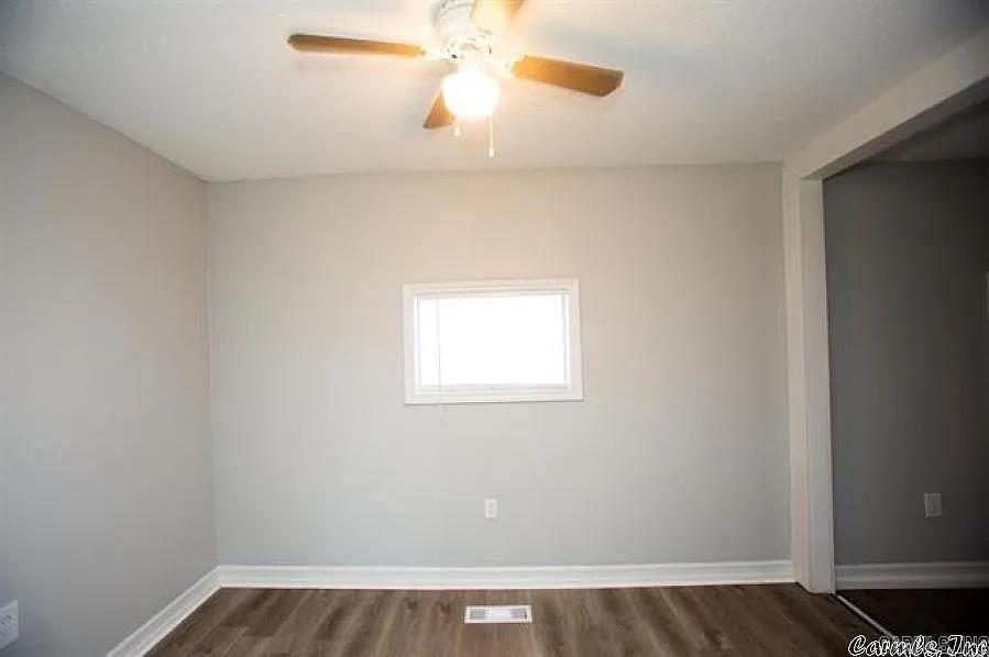 WAKEFIELD VILLAGE - Residential