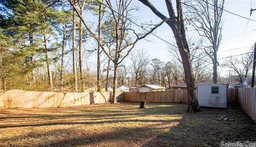 WAKEFIELD VILLAGE - Residential