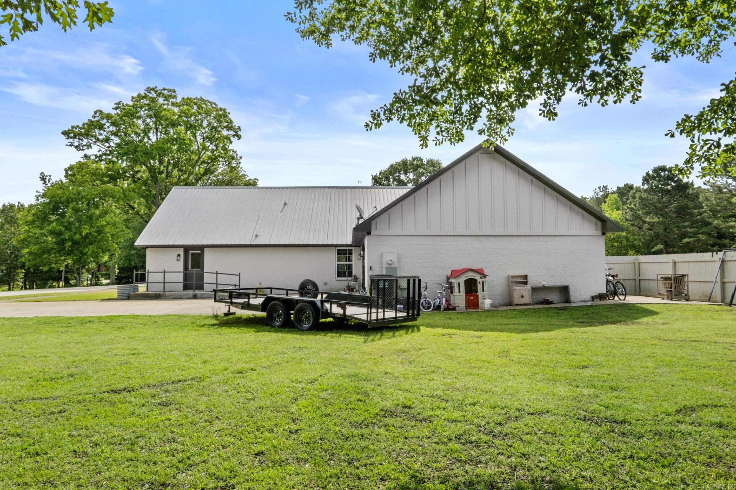 BALD KNOB OUTLOTS - Residential